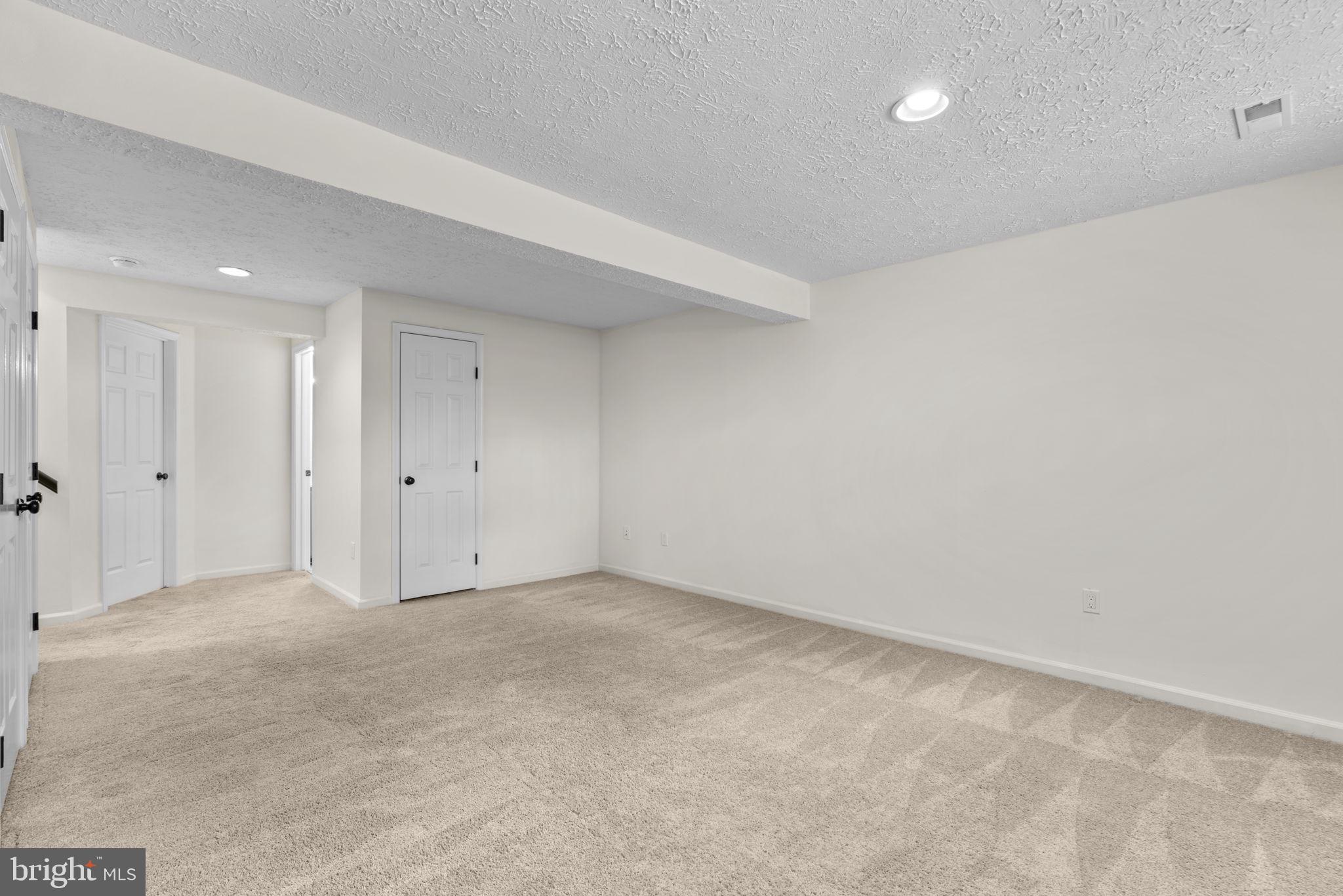 SOUTHFIELD - Residential