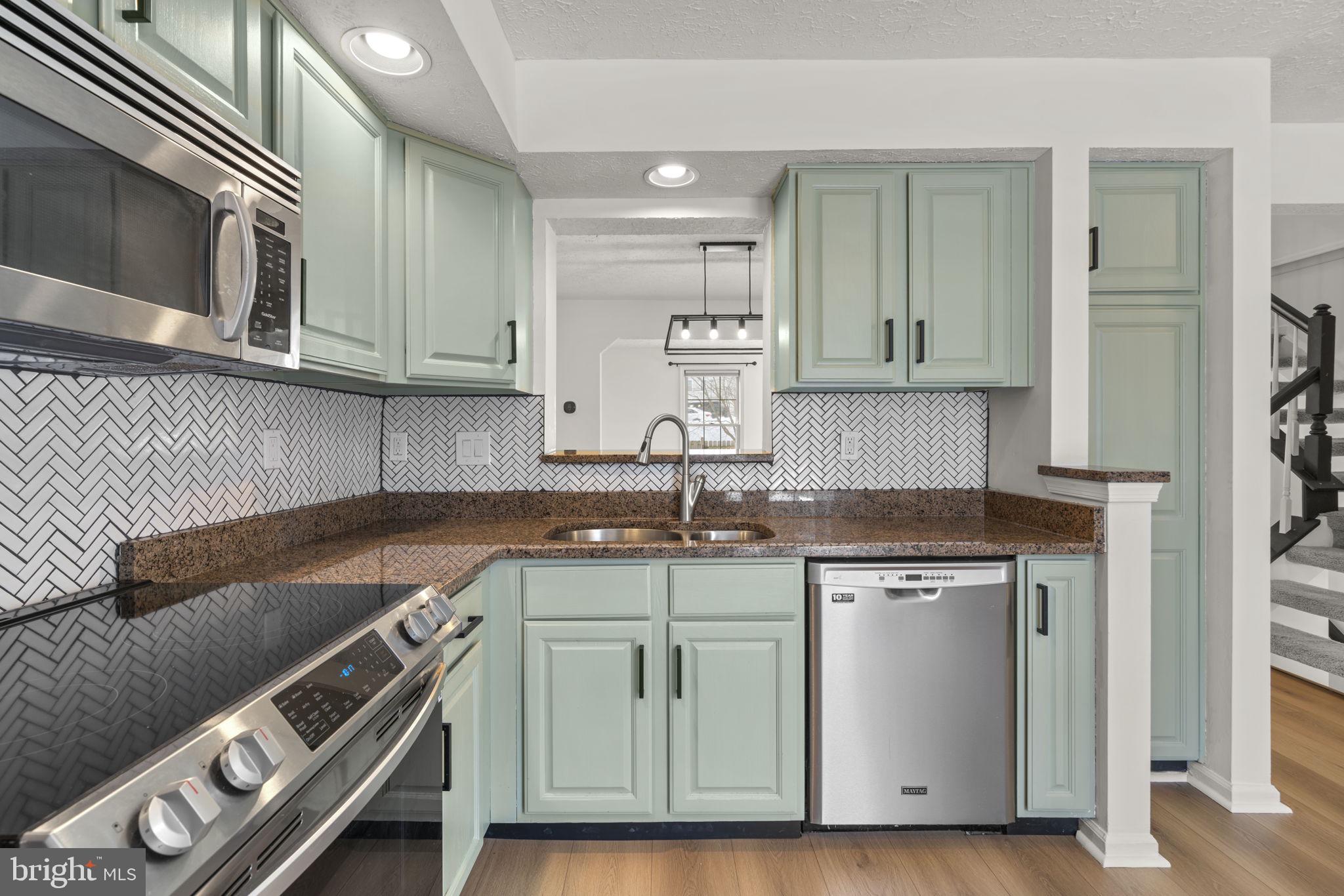 SOUTHFIELD - Residential