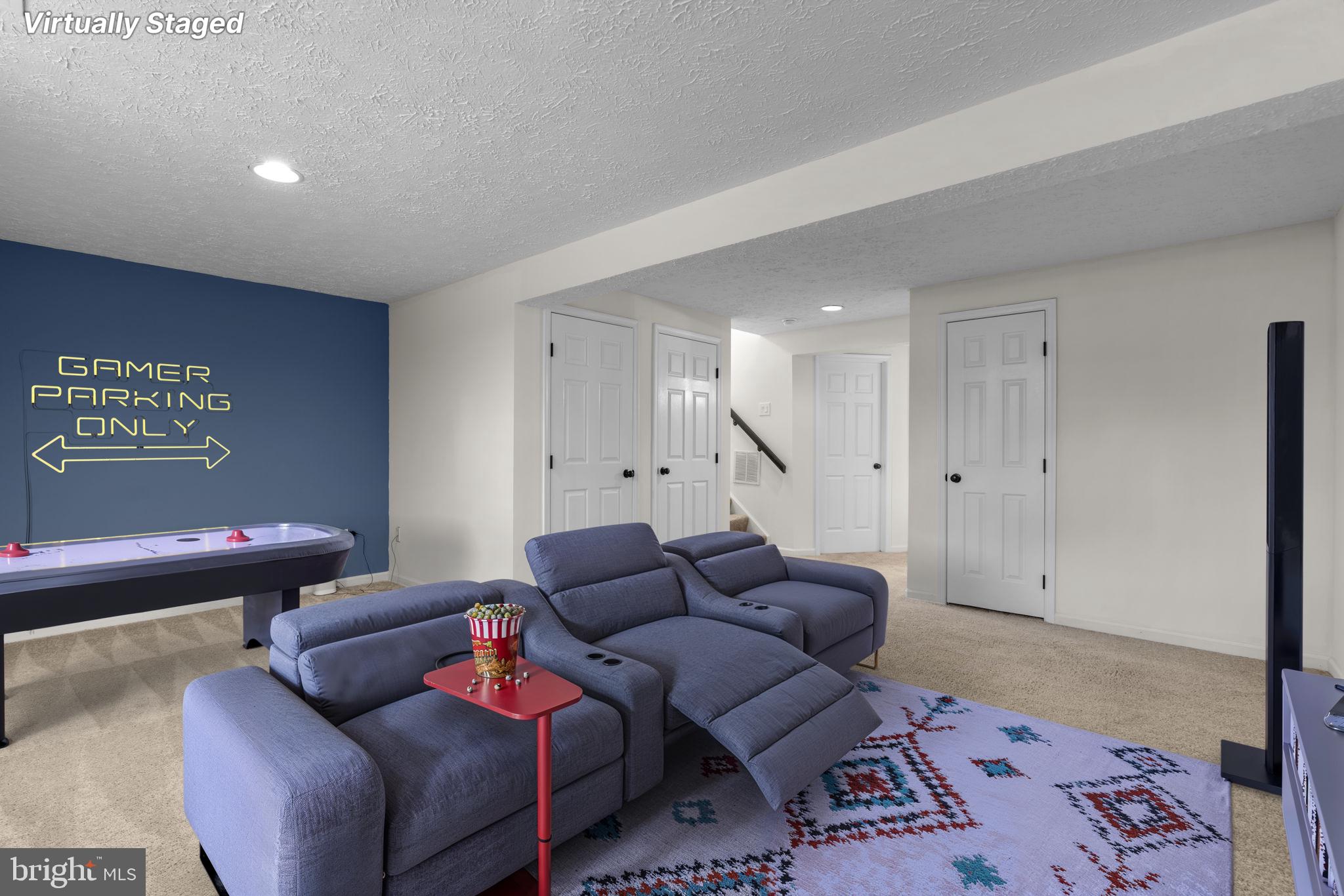 SOUTHFIELD - Residential