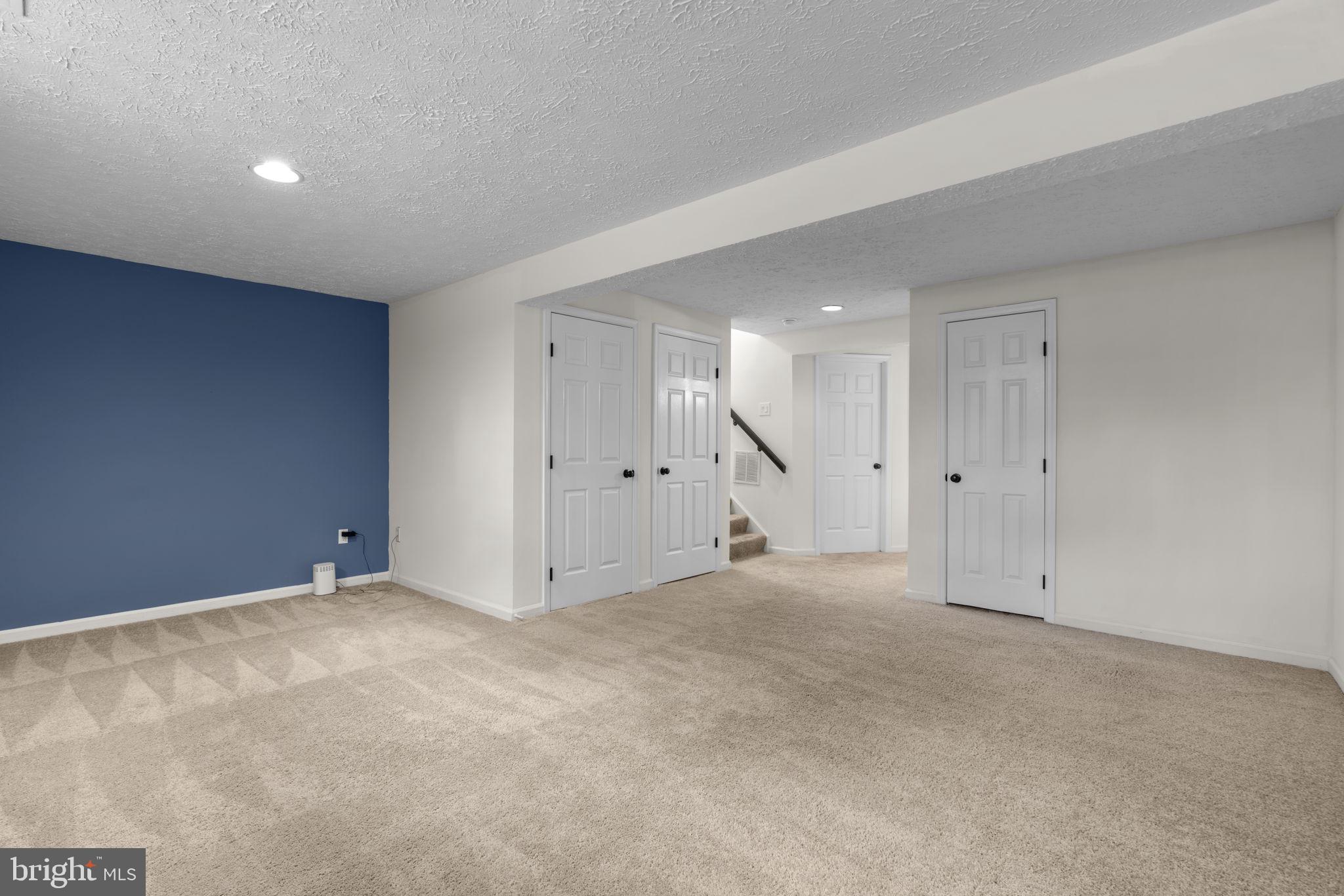 SOUTHFIELD - Residential