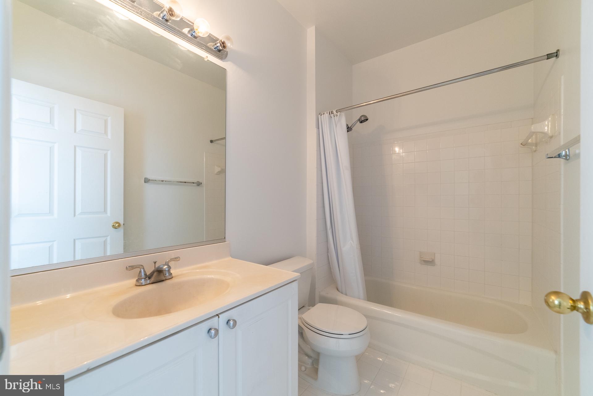 CHRISTOPHER AT CEDAR LAKES - Residential