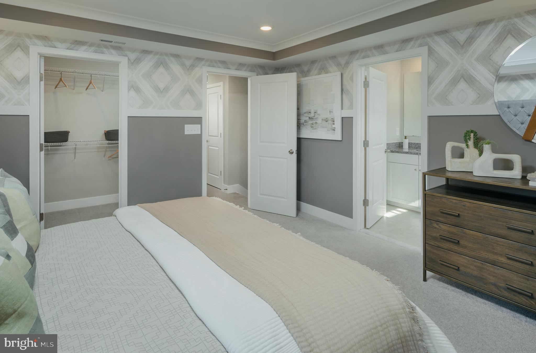 WATER'S LANDING - Residential