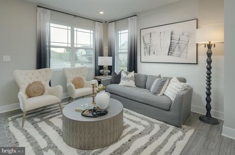 1801 BETTERTON ROAD ESSEX MD 21221