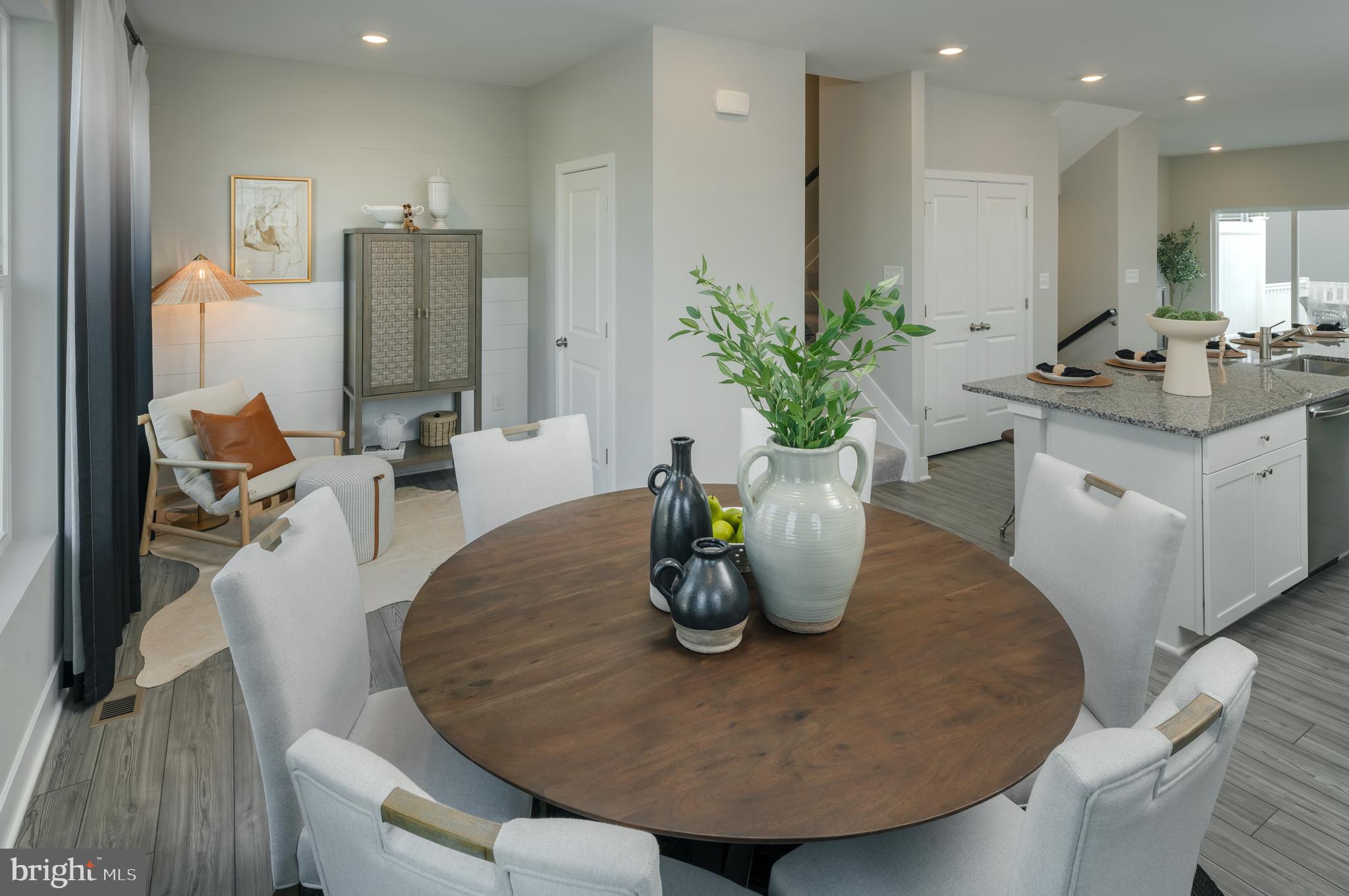 WATER'S LANDING - Residential