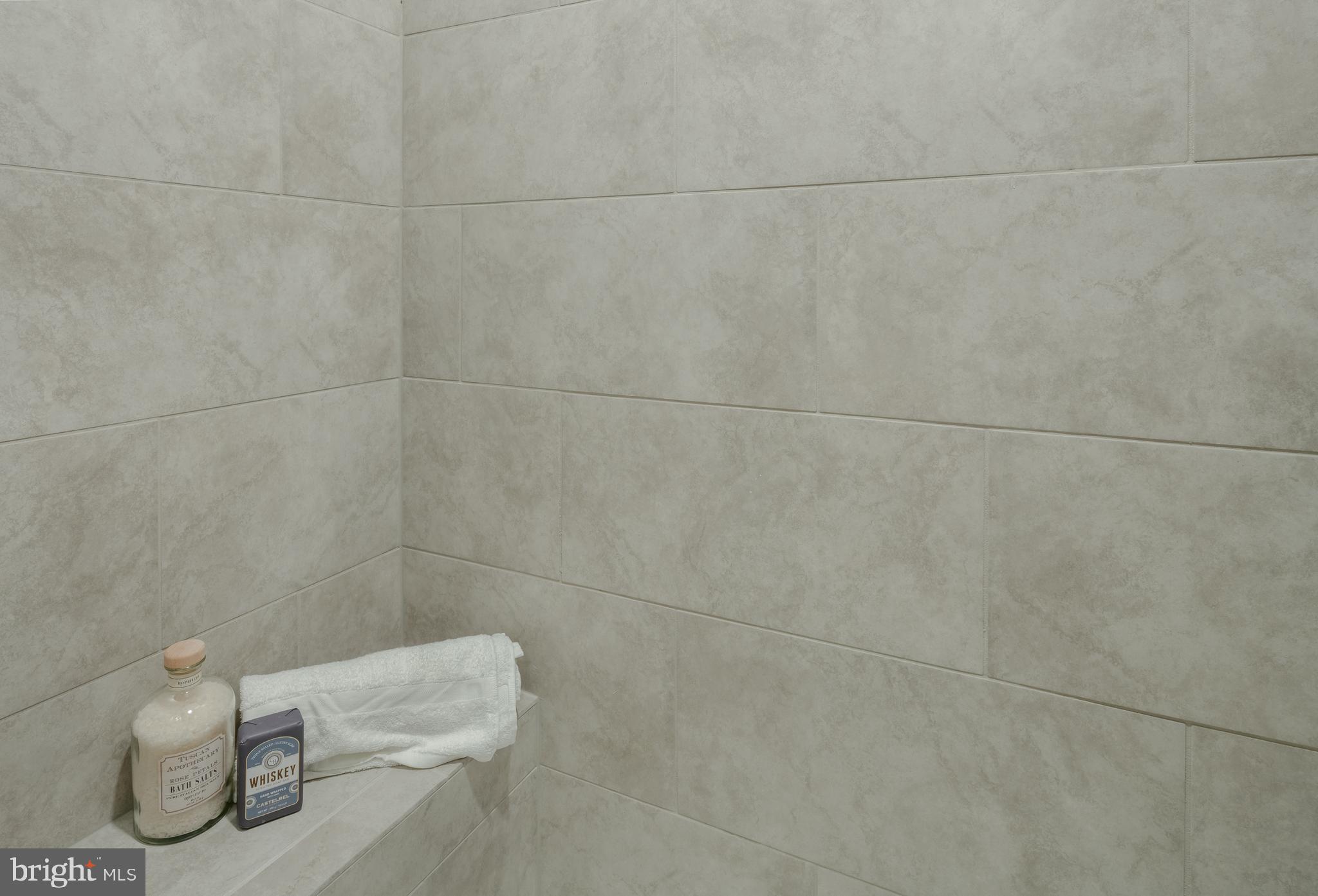 WATER'S LANDING - Residential