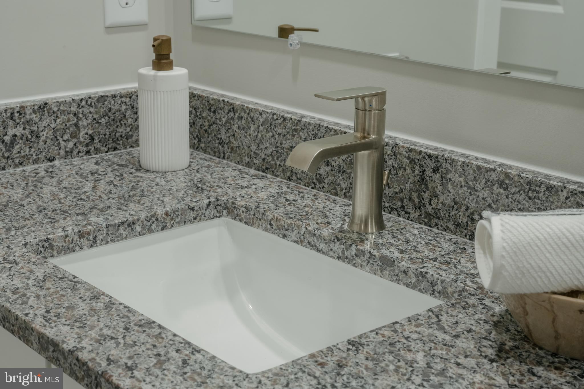 WATER'S LANDING - Residential