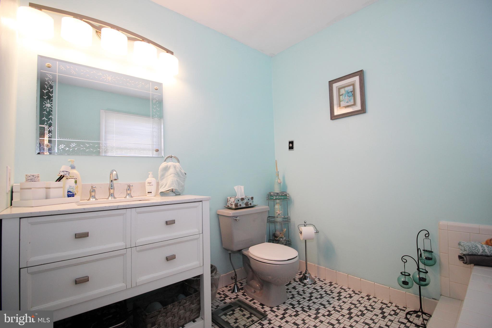 ROLLING HEIGHTS ES - Residential