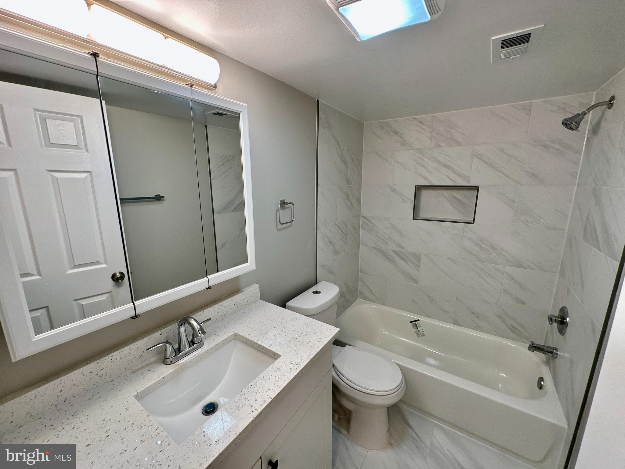 GREENBRIAR CONDO PHASE III - Residential