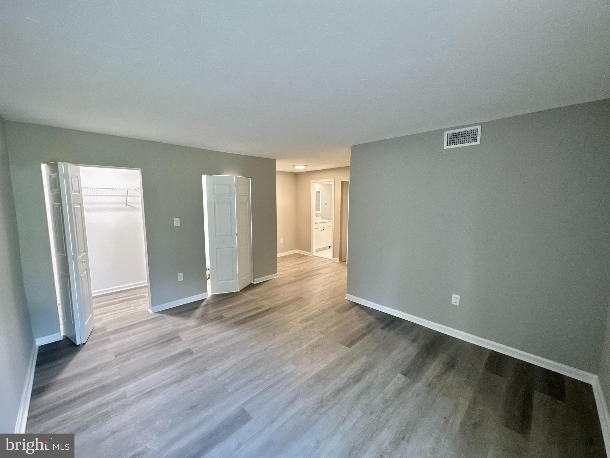 GREENBRIAR CONDO PHASE III - Residential