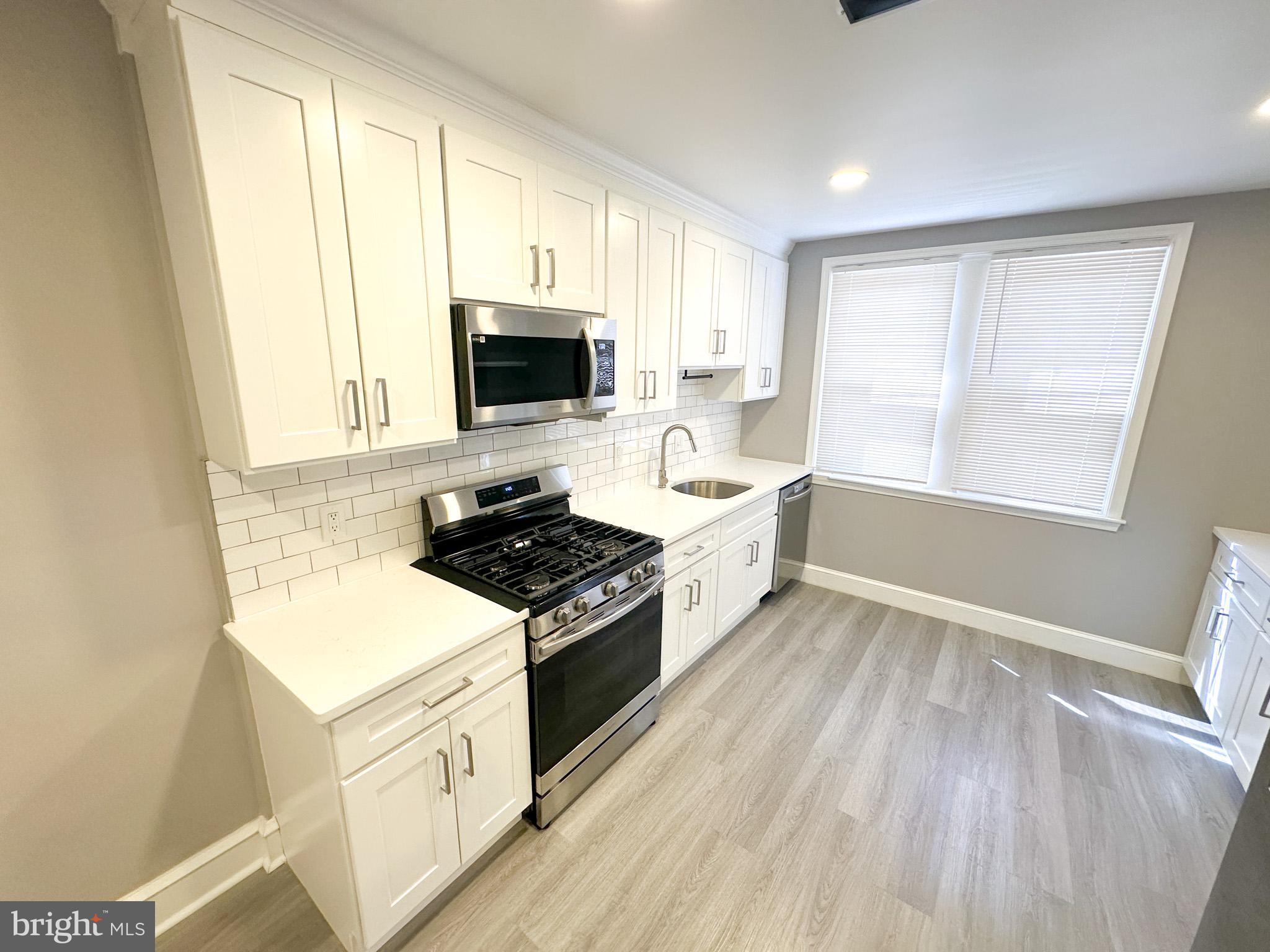 WEST OAK LANE - Residential