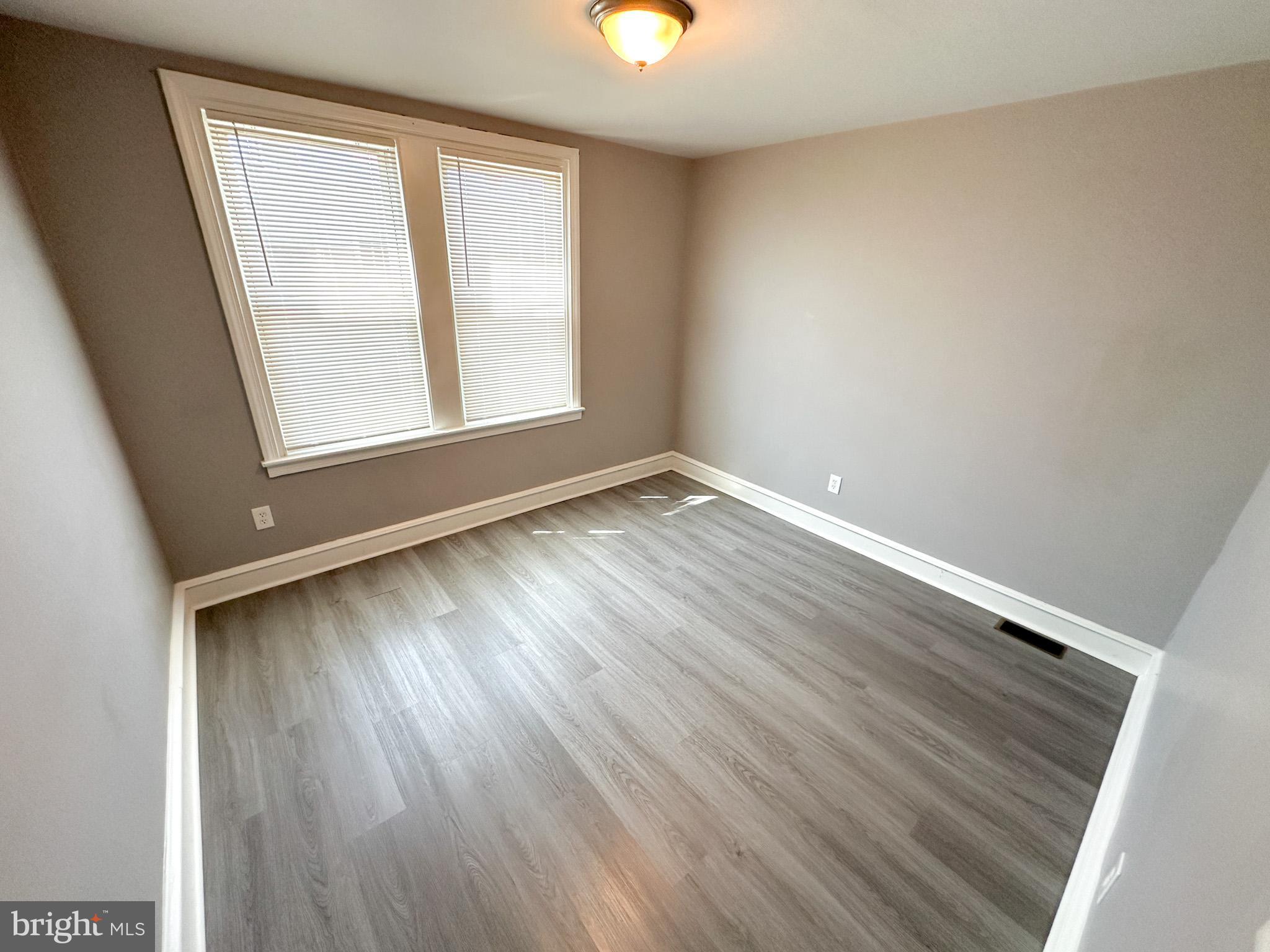 WEST OAK LANE - Residential