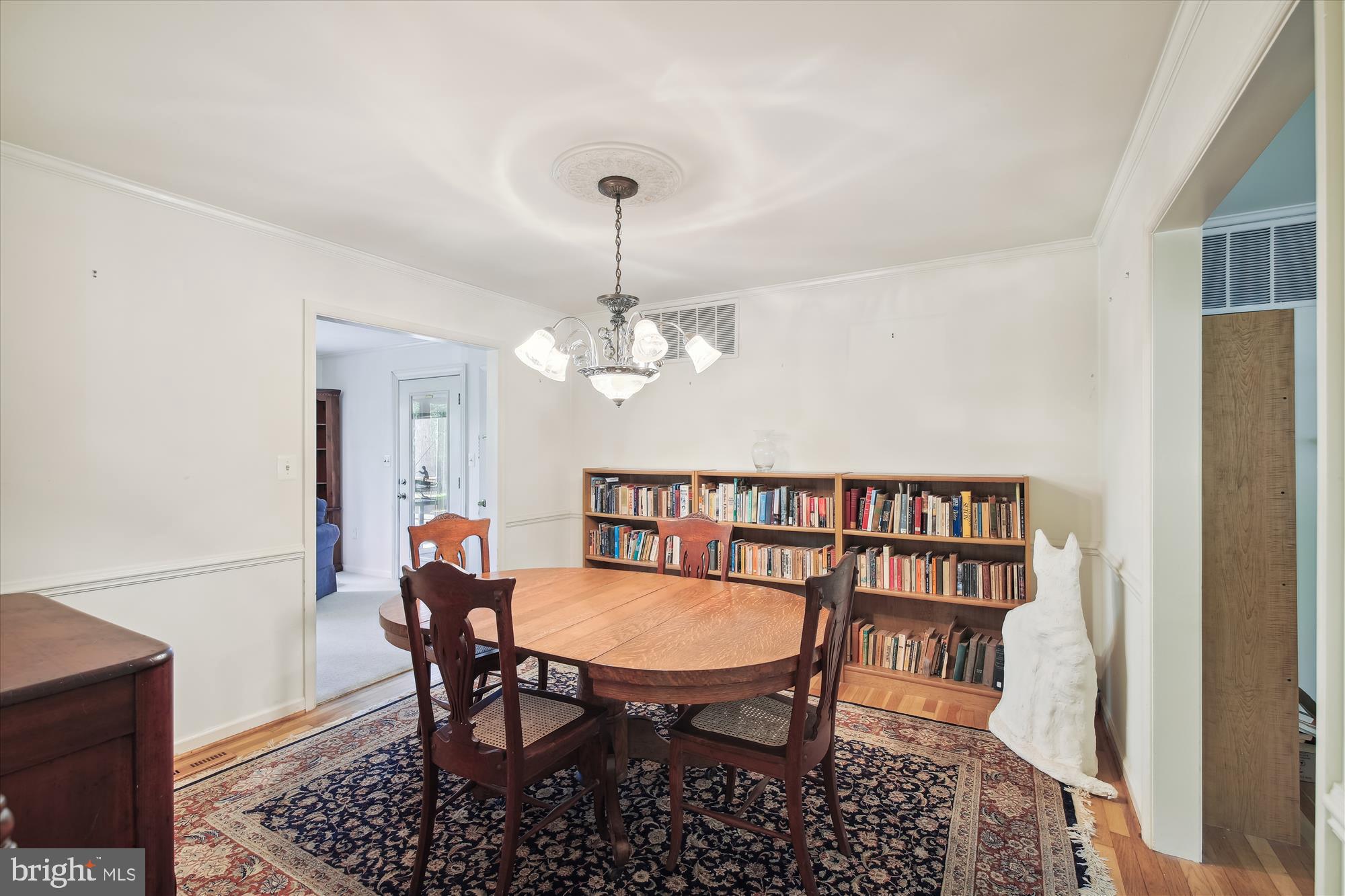 POETS COLONY - Residential