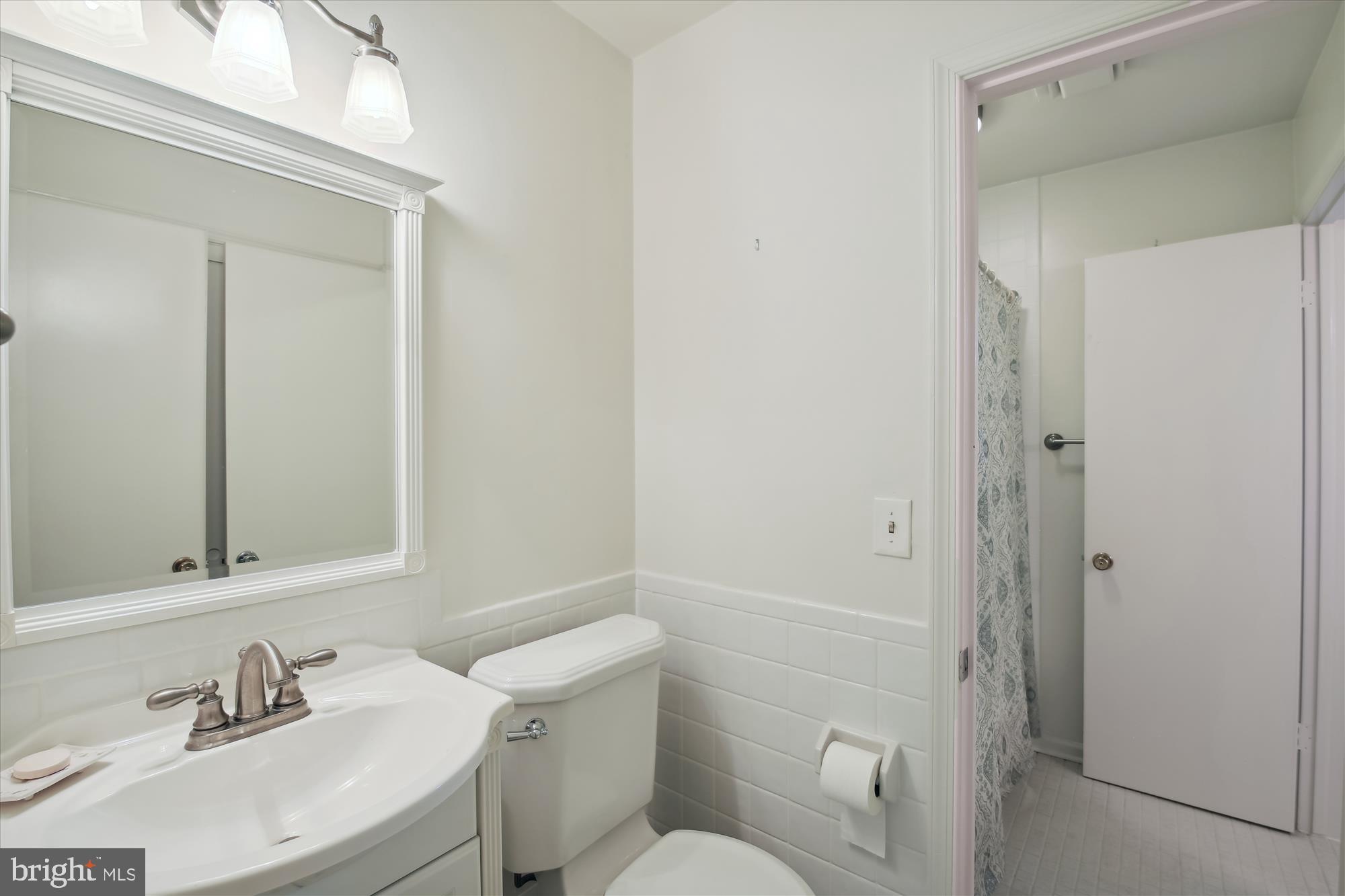 POETS COLONY - Residential