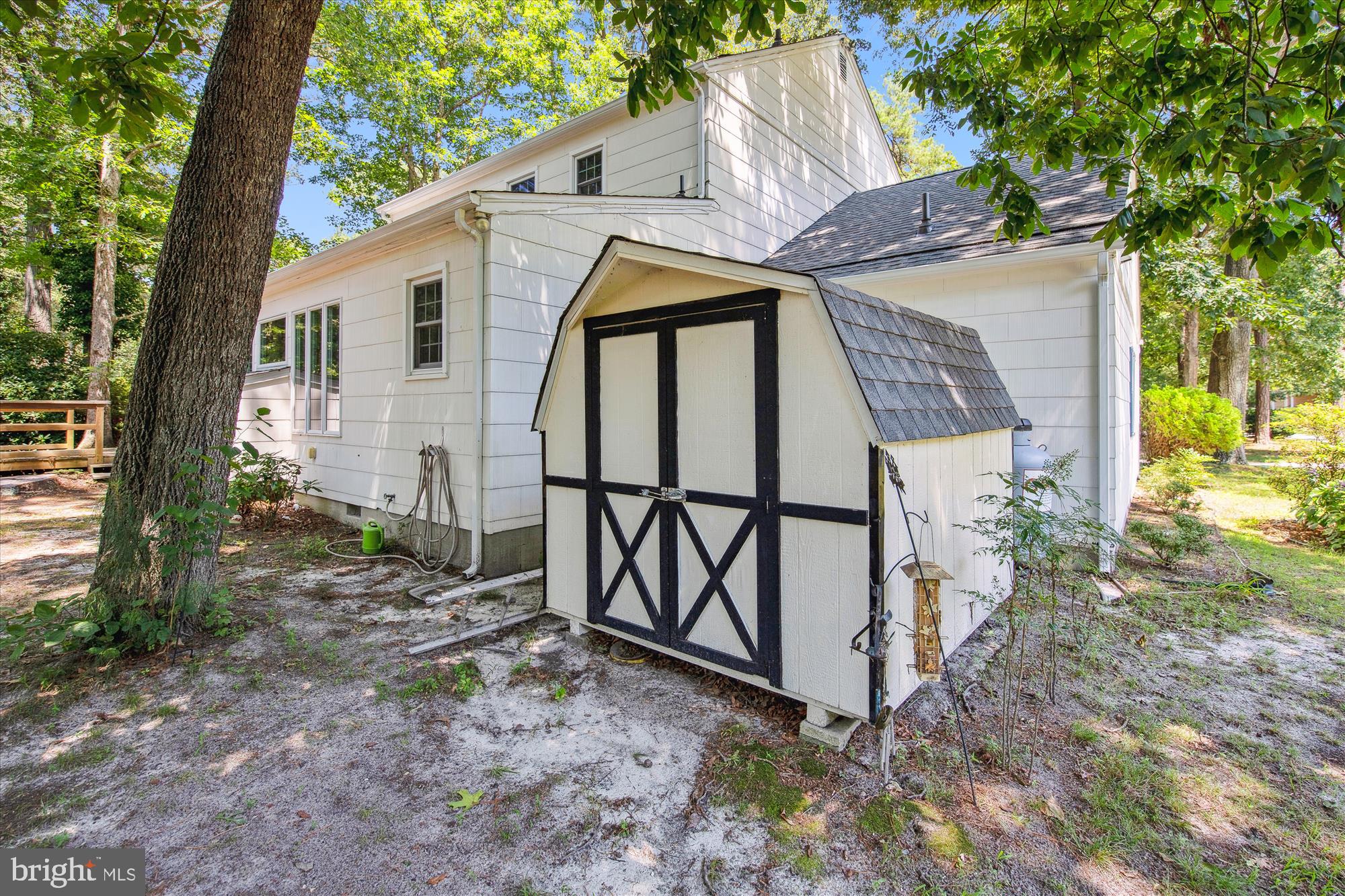 POETS COLONY - Residential