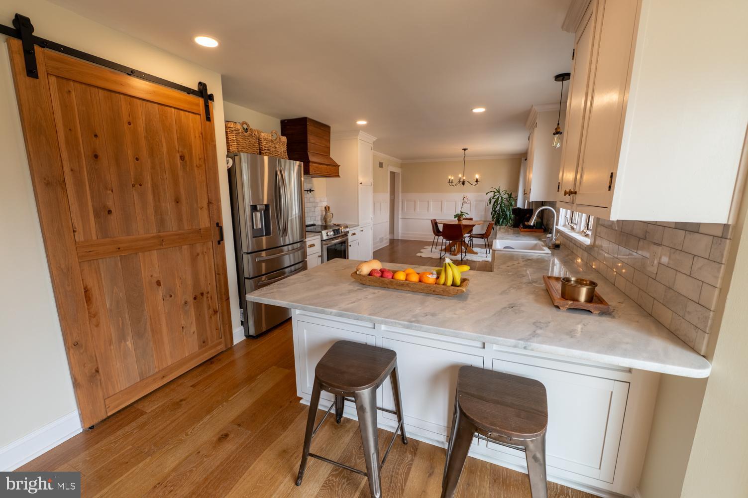 2670 MOUNTAIN VIEW CIRCLE