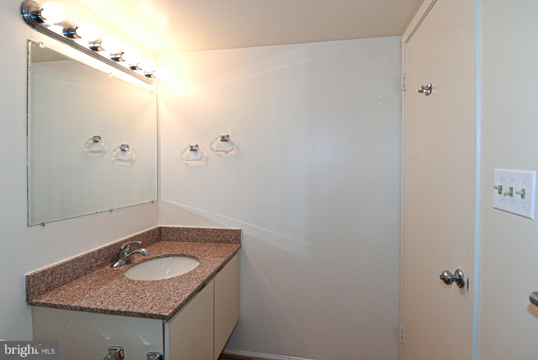 LEISURE WORLD - Residential