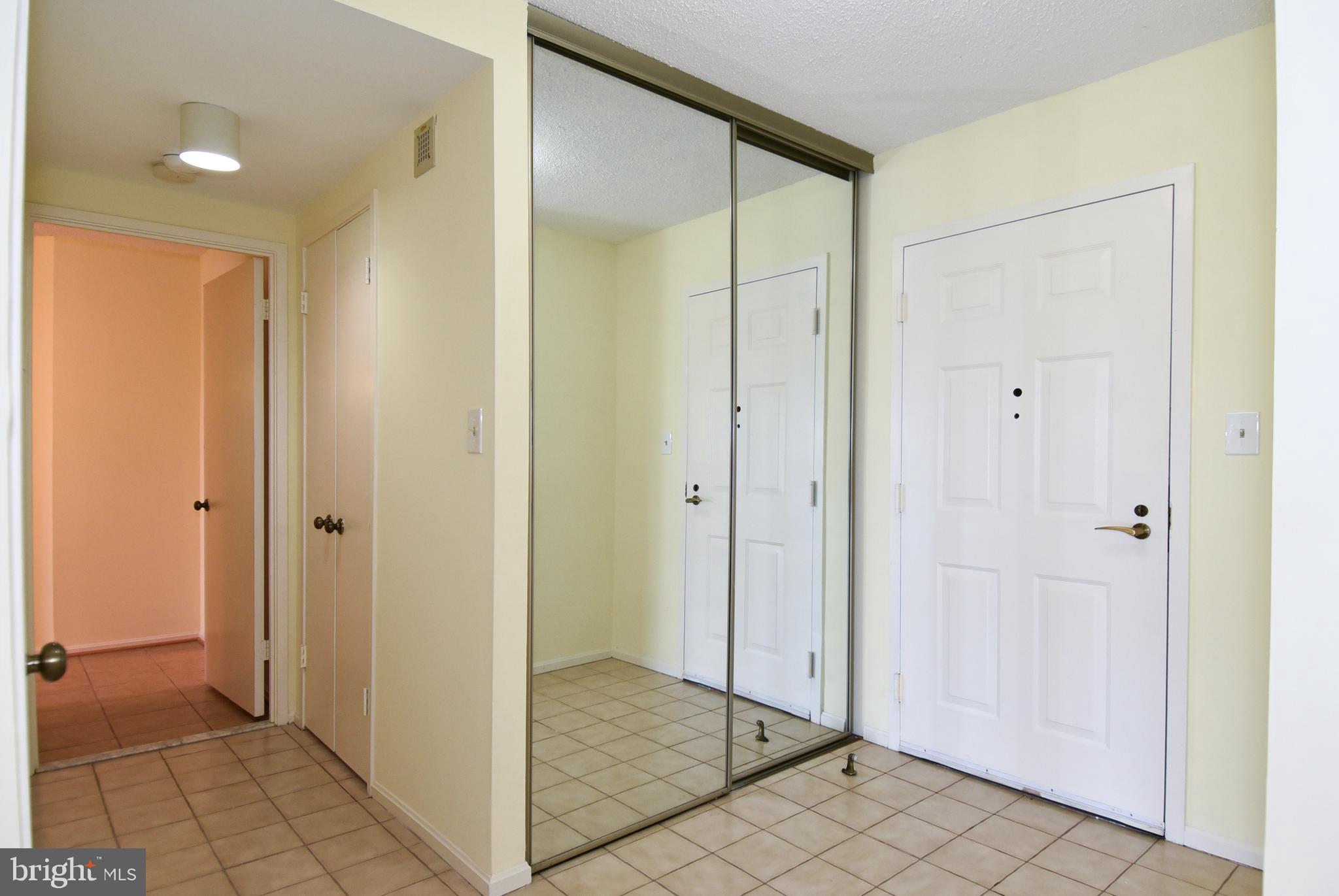 LEISURE WORLD - Residential