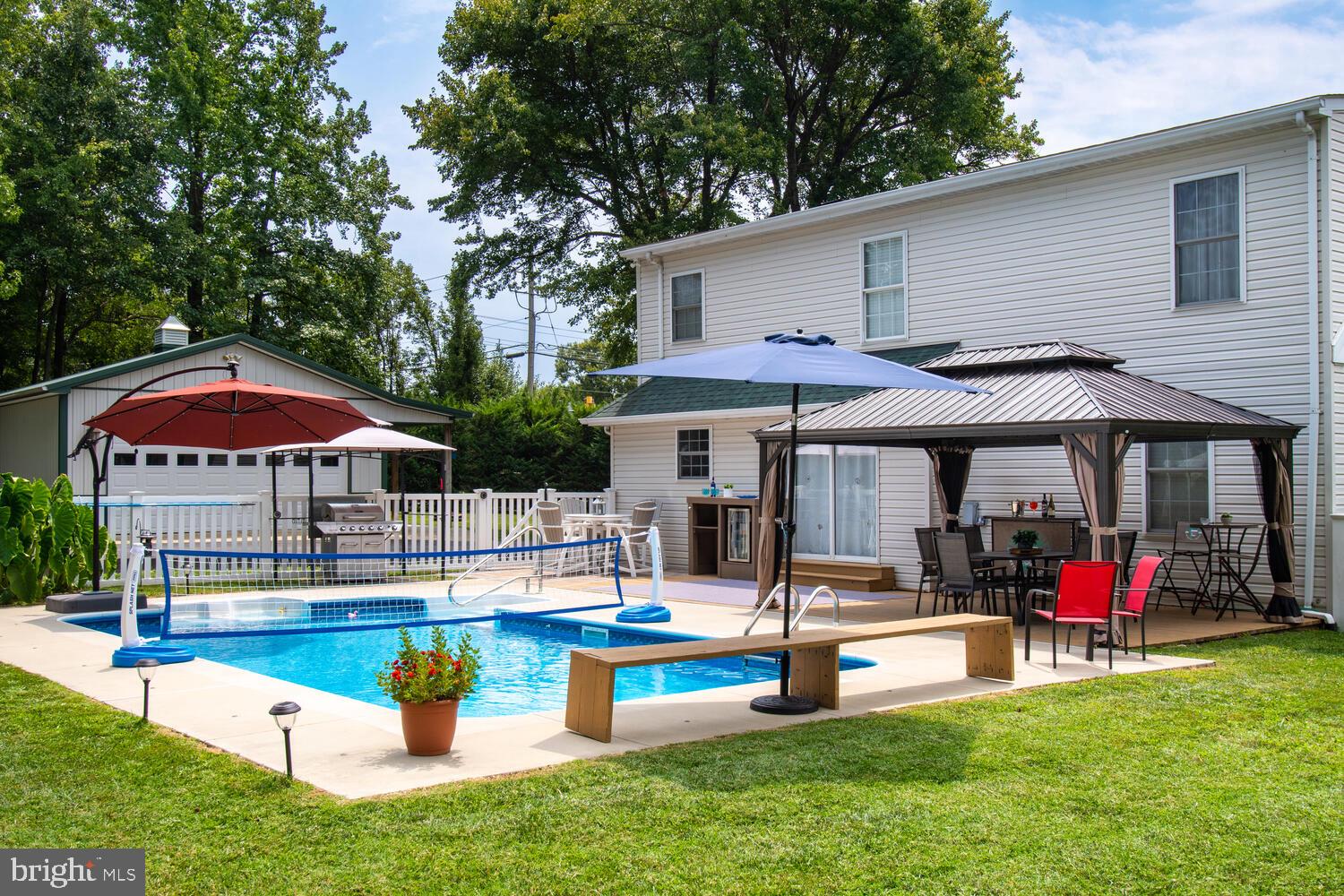 BAY CITY - Residential