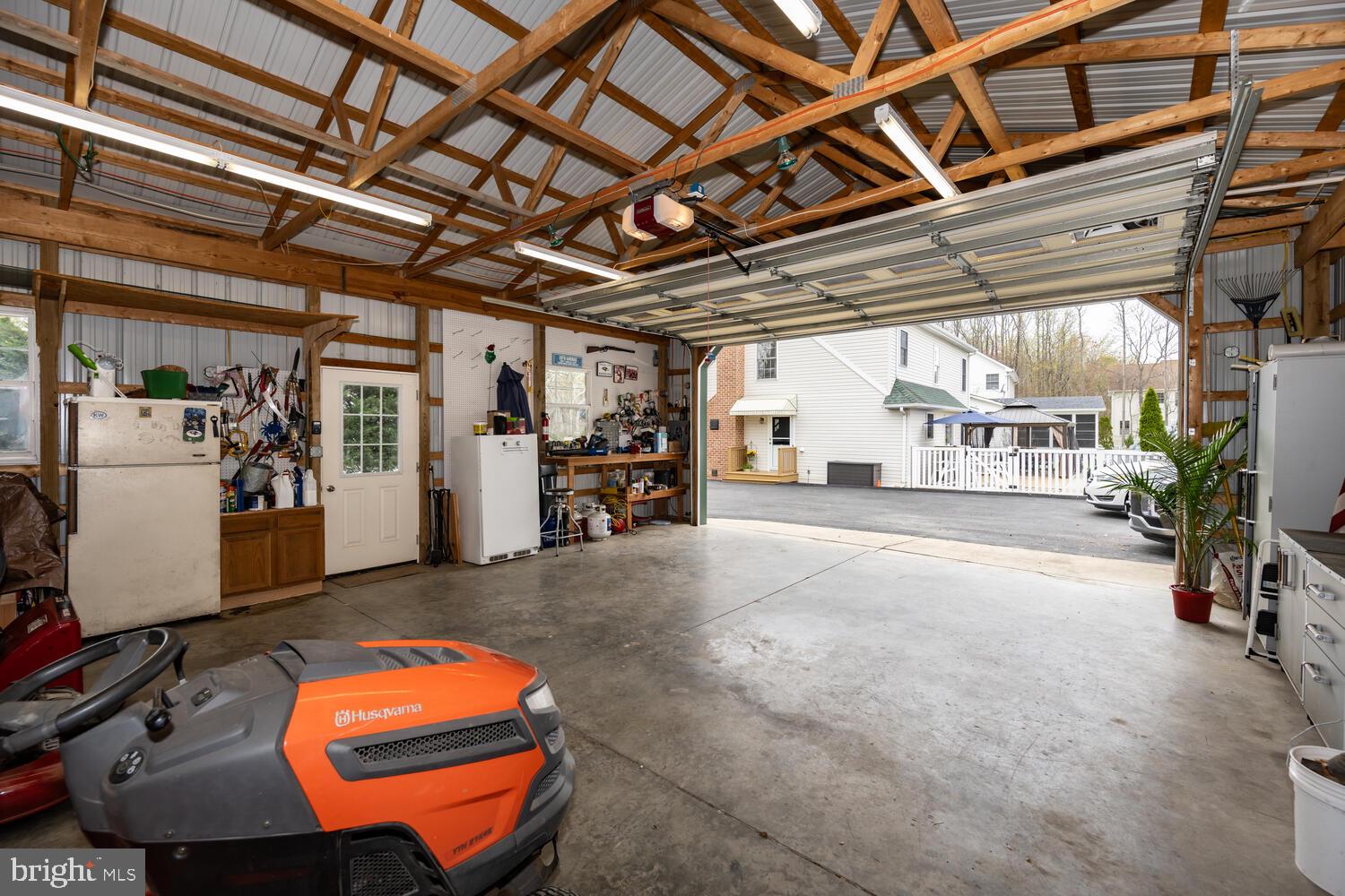 BAY CITY - Residential