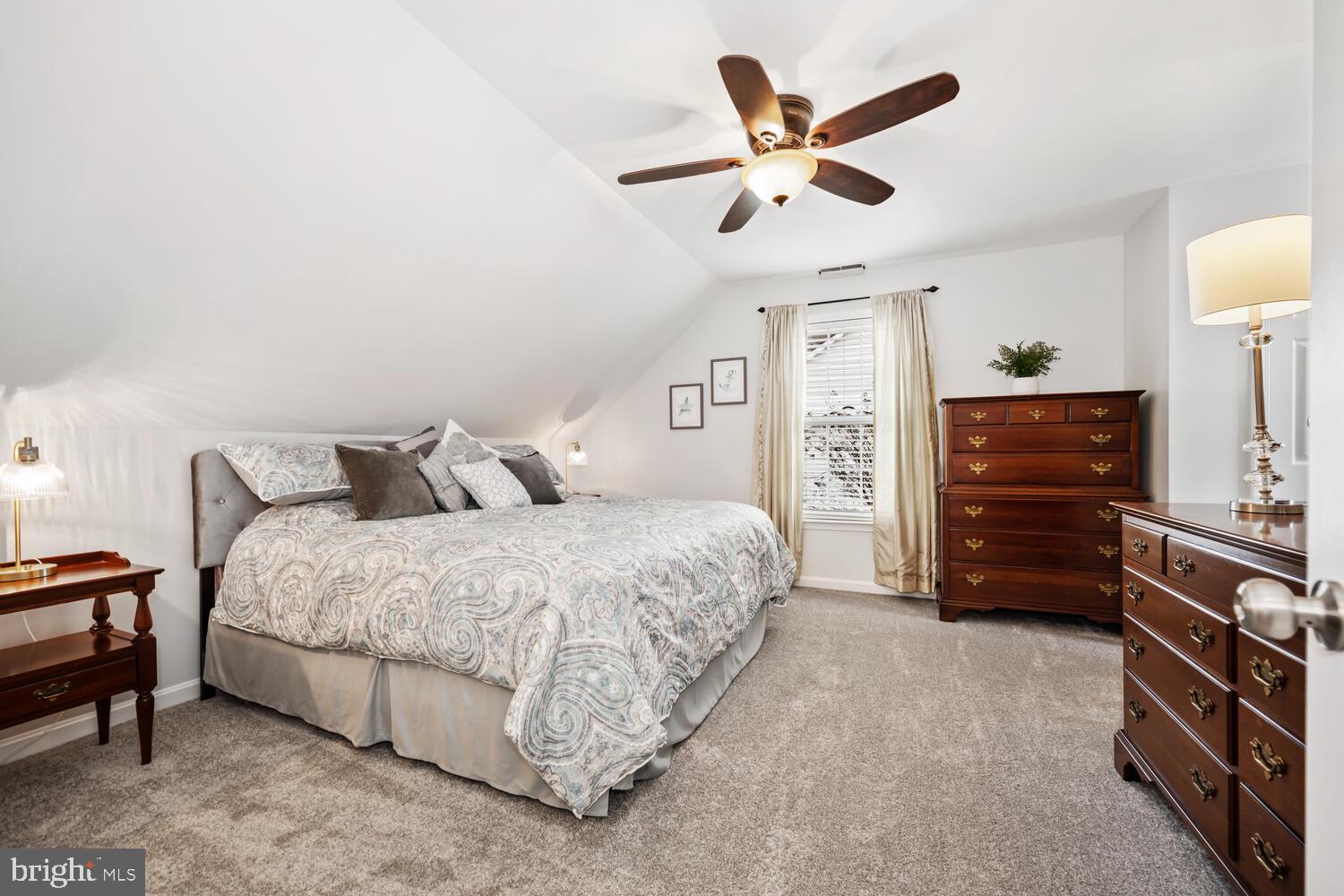 BAY CITY - Residential