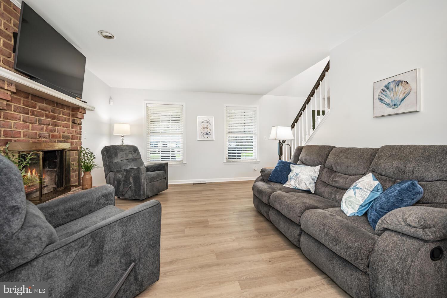 BAY CITY - Residential