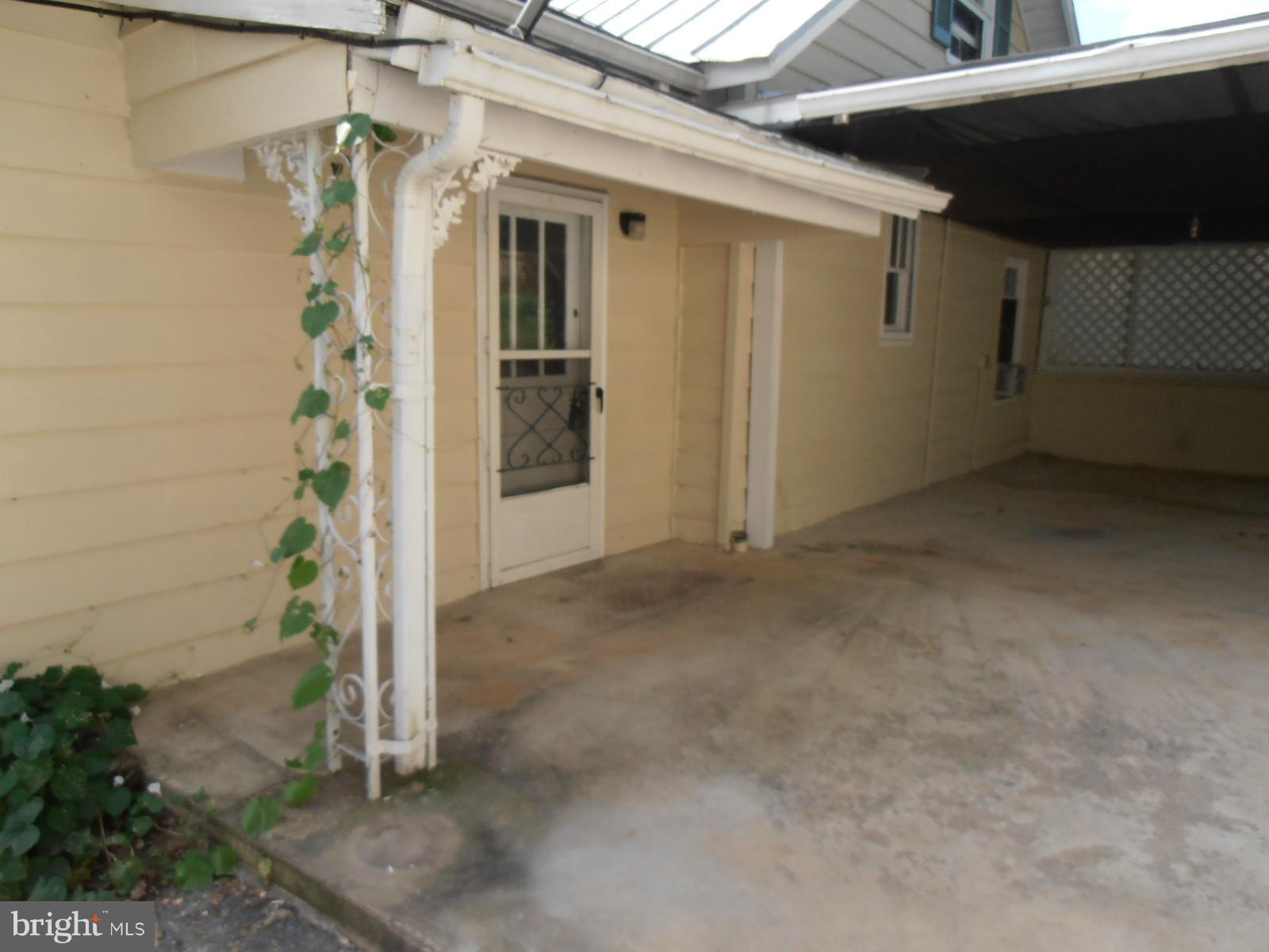 SUNNYSIDE - Residential
