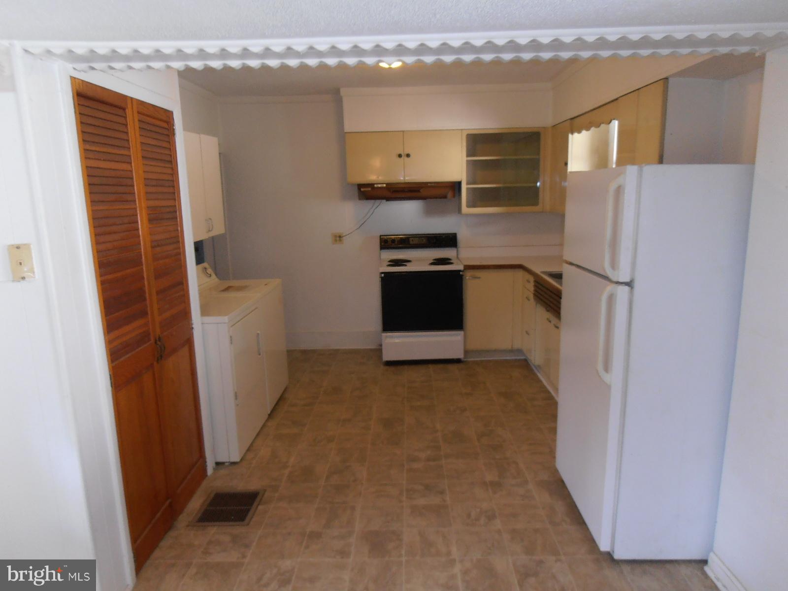 SUNNYSIDE - Residential
