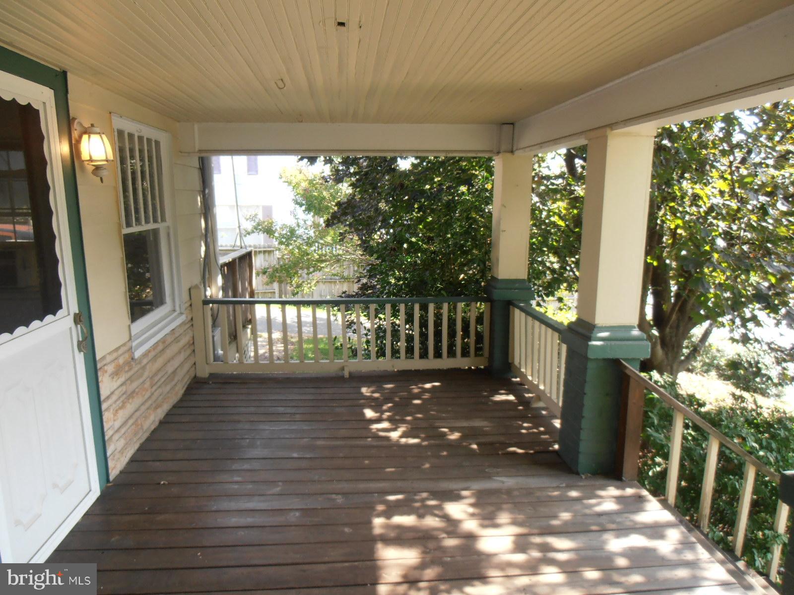 SUNNYSIDE - Residential