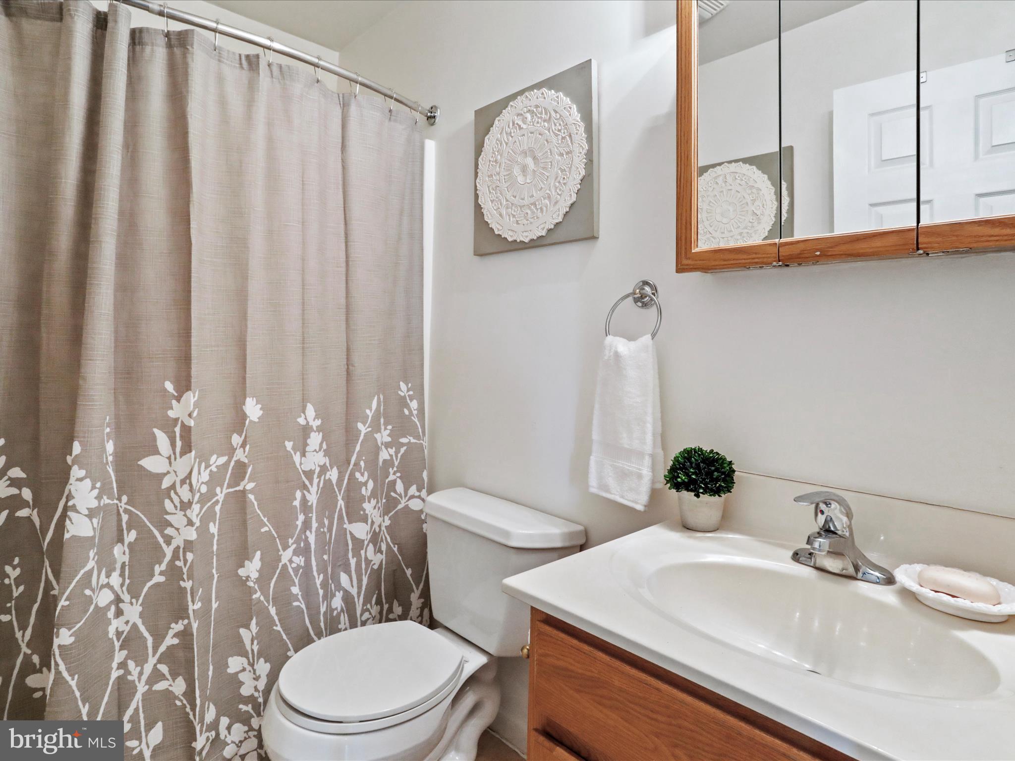 SUBURBAN HEIGHTS - Residential