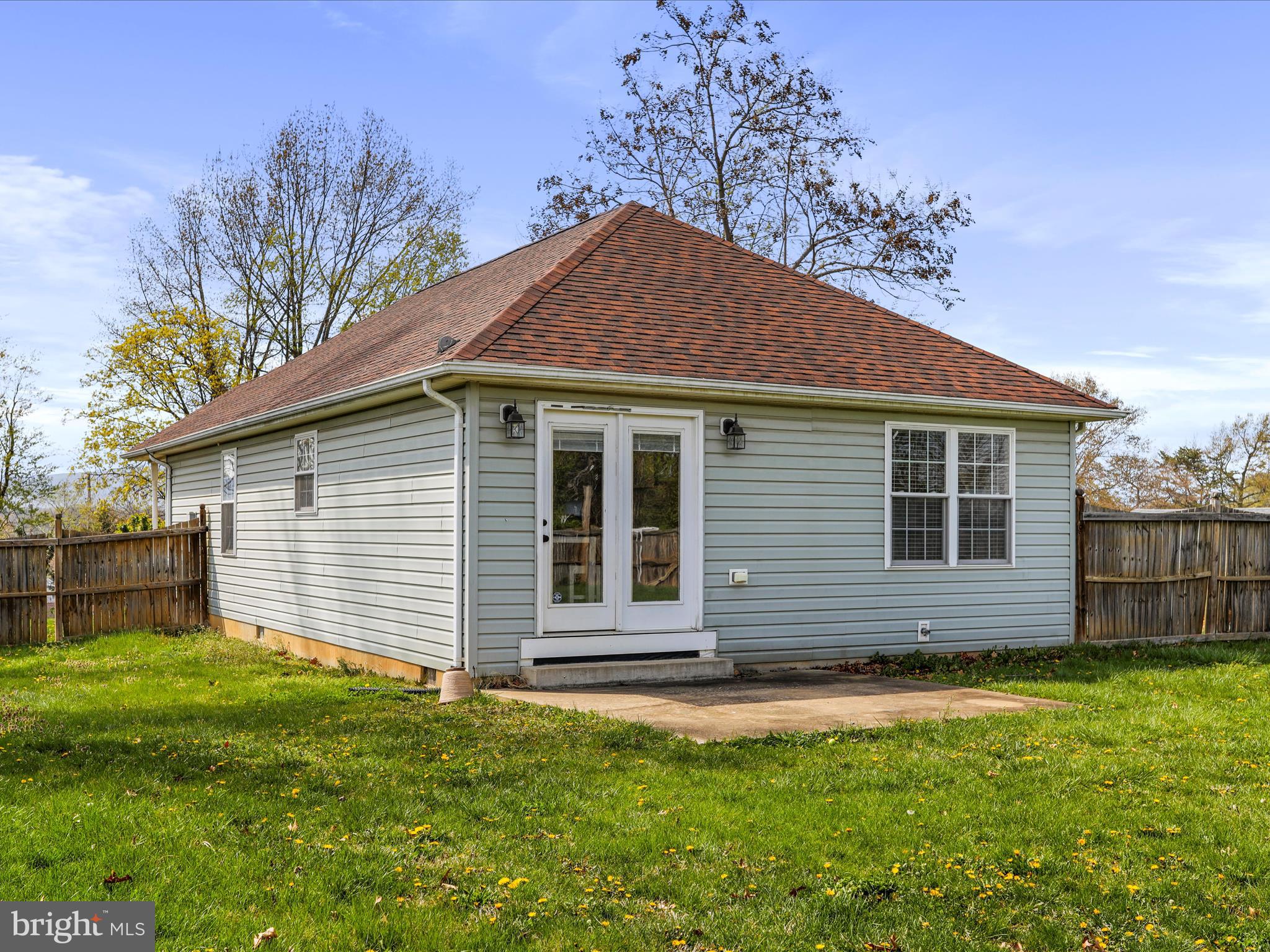 SUBURBAN HEIGHTS - Residential