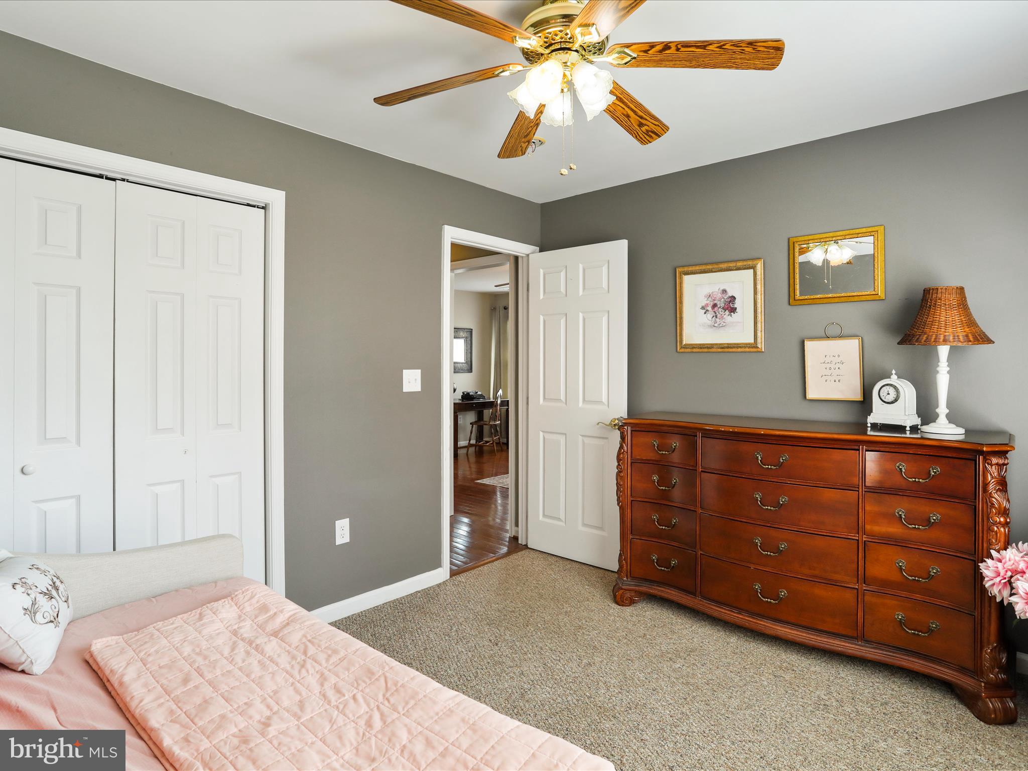 SUBURBAN HEIGHTS - Residential