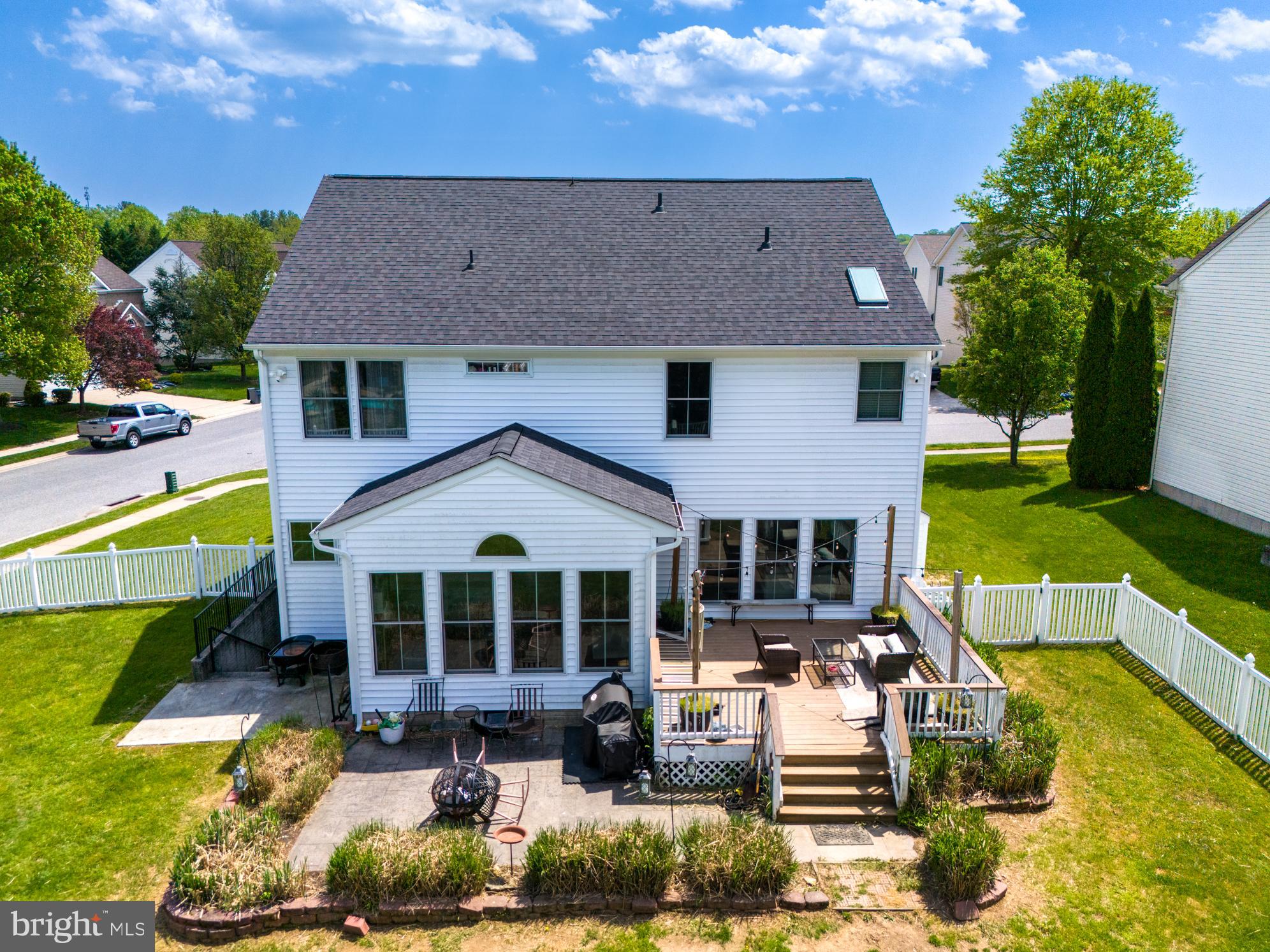 WEST VALLEY OAKS - Residential