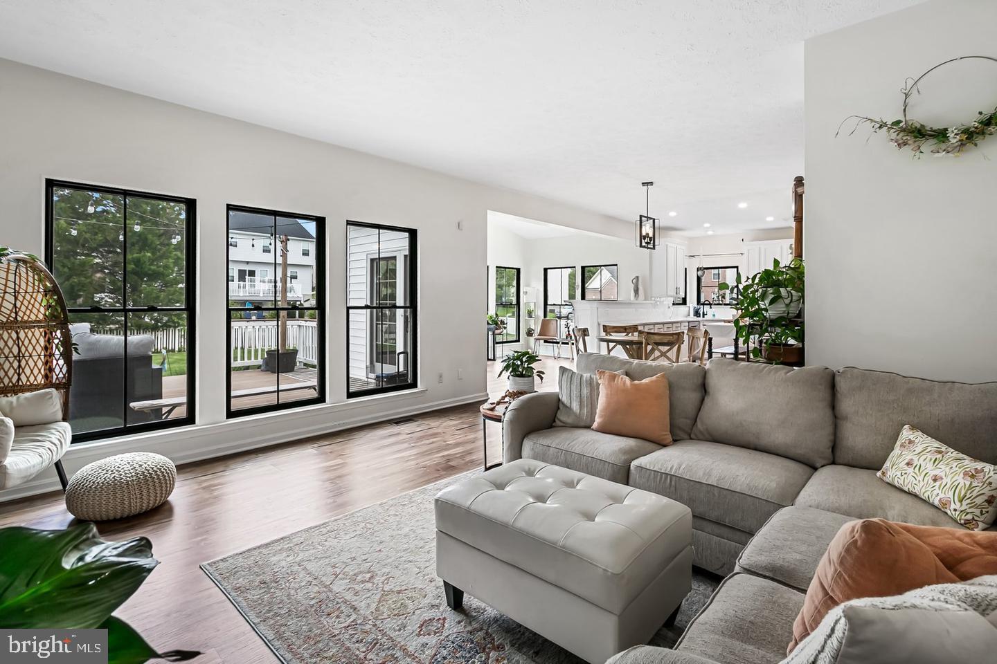 WEST VALLEY OAKS - Residential