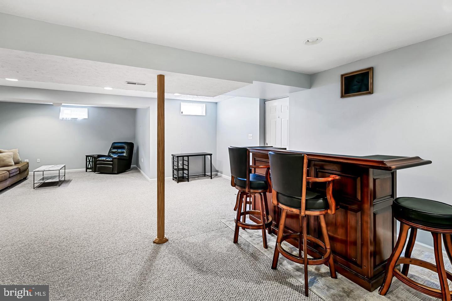 WEST VALLEY OAKS - Residential