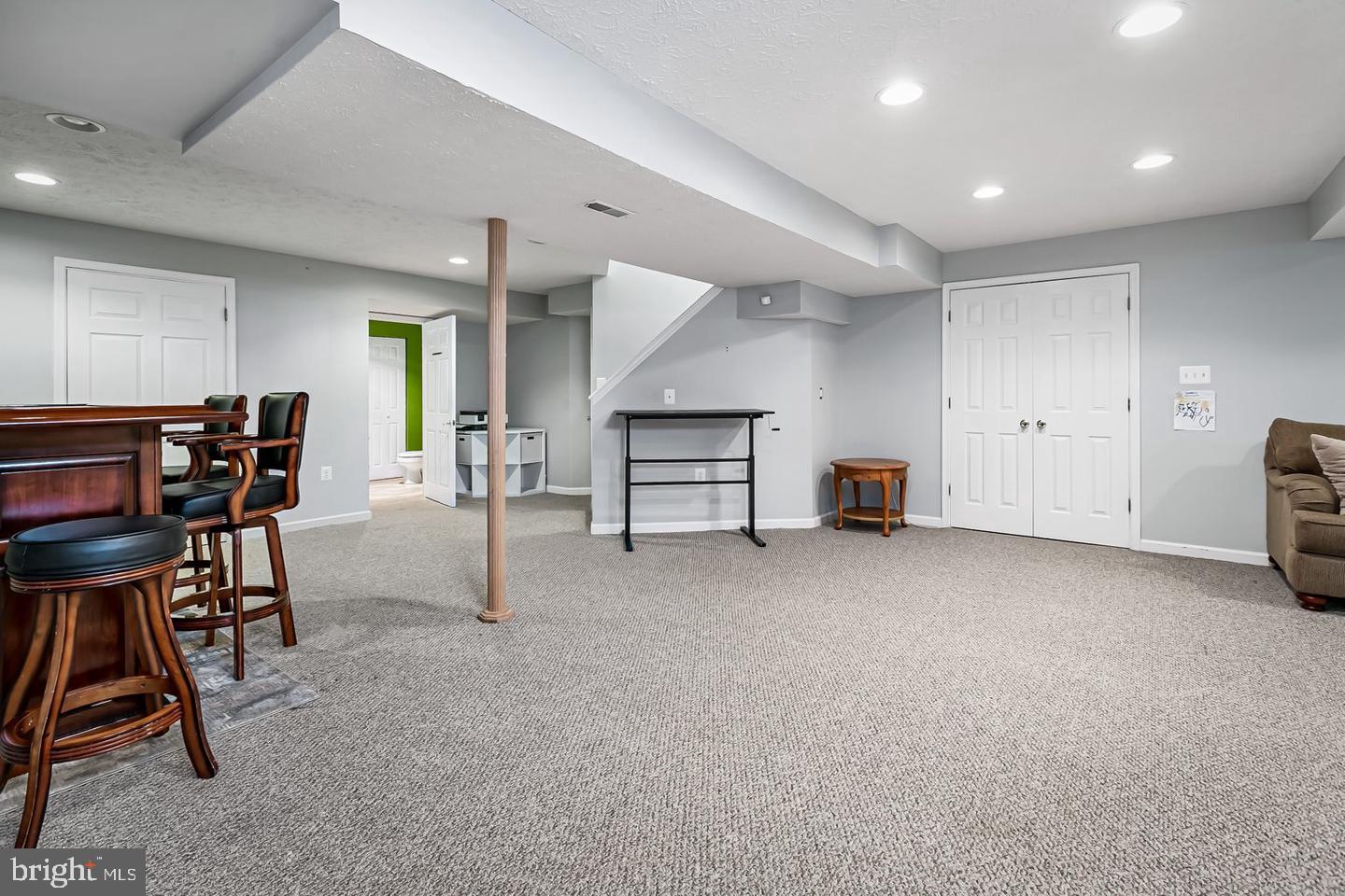 WEST VALLEY OAKS - Residential