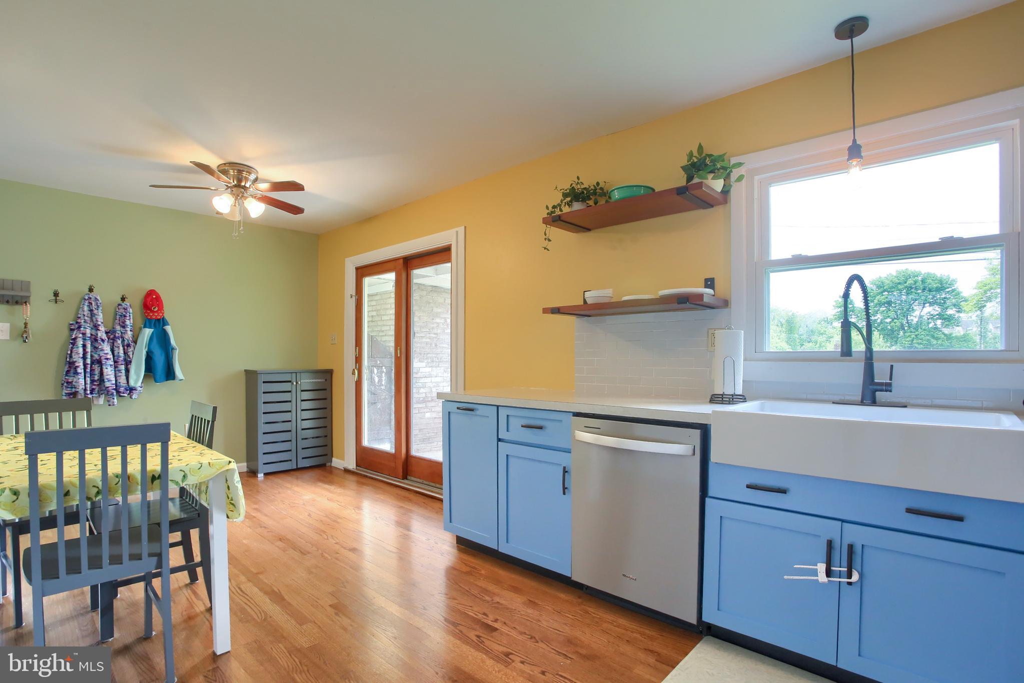 RIVERVIEW WEST - Residential