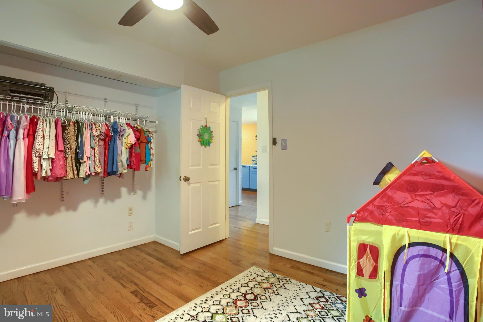 RIVERVIEW WEST - Residential
