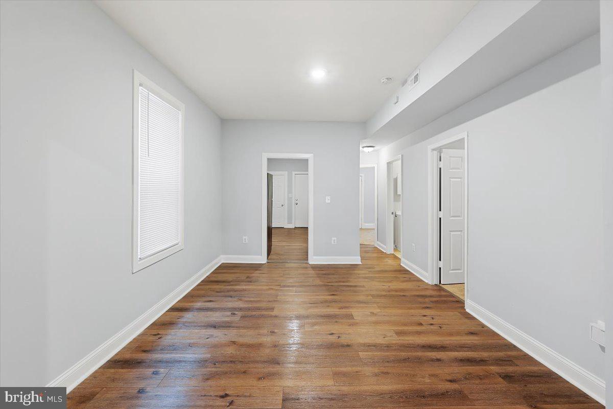 PARK HEIGHTS - Residential Lease