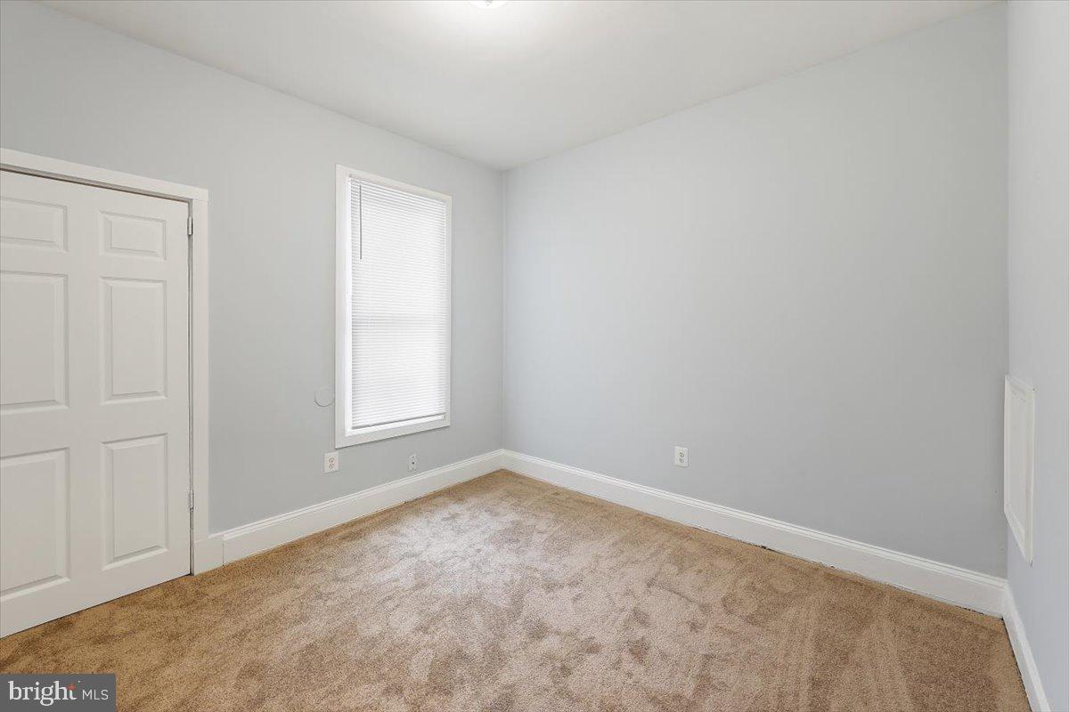 PARK HEIGHTS - Residential Lease