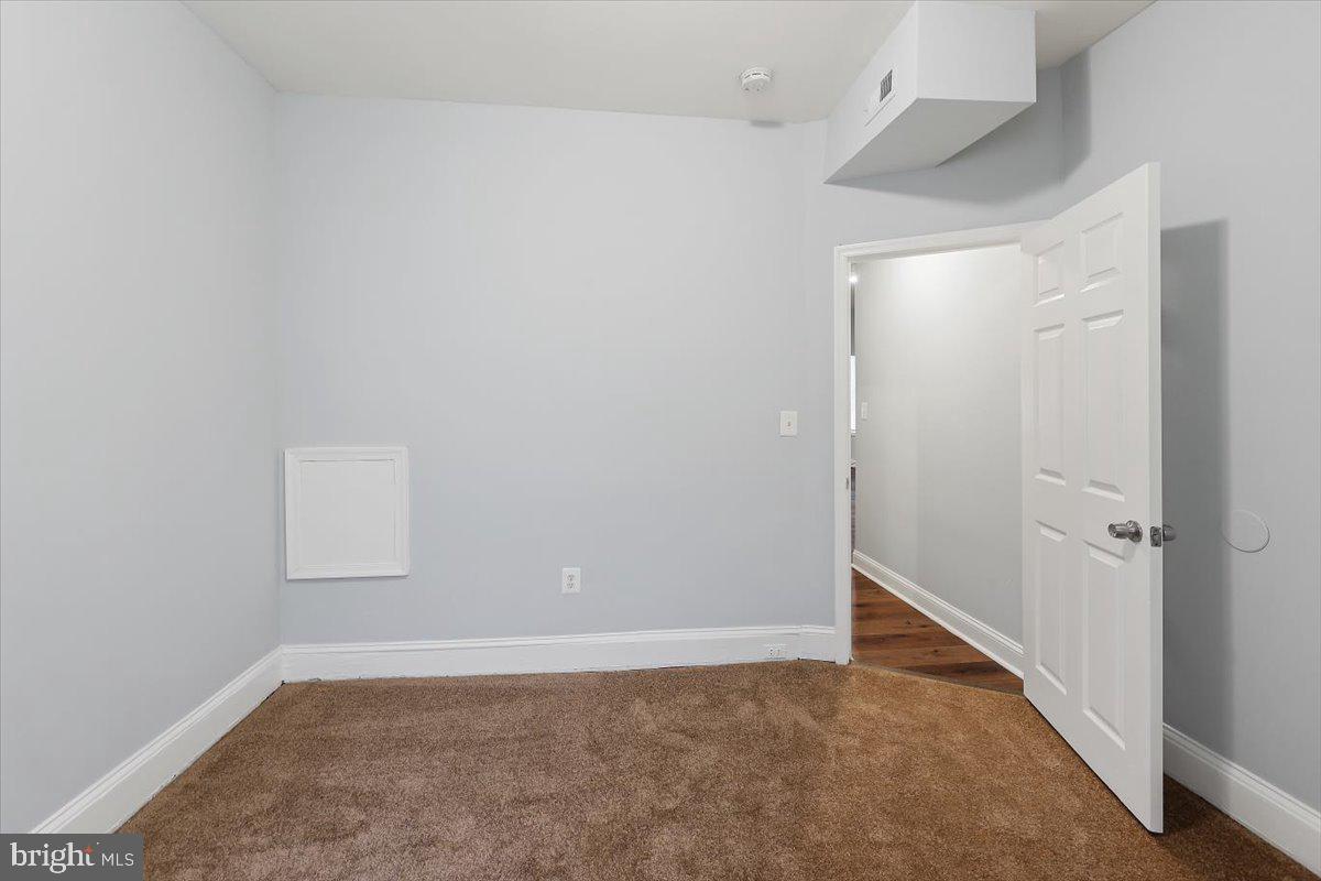 PARK HEIGHTS - Residential Lease