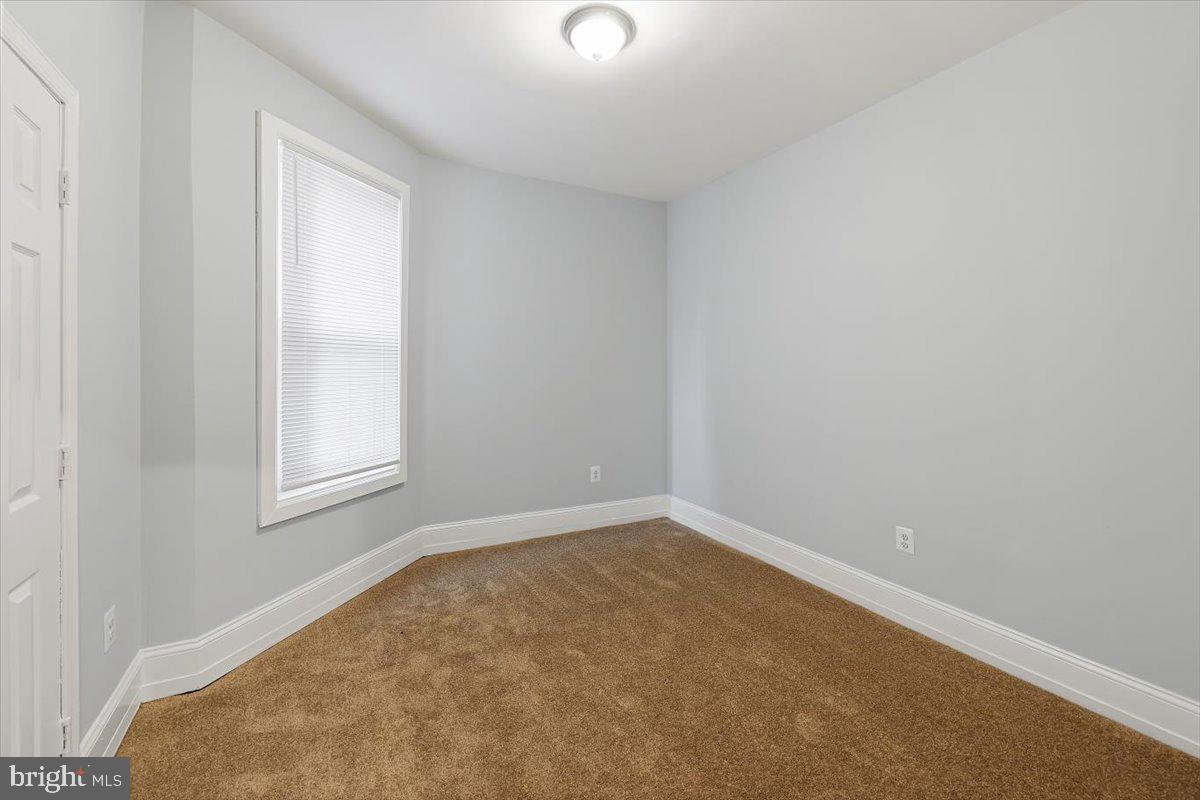 PARK HEIGHTS - Residential Lease