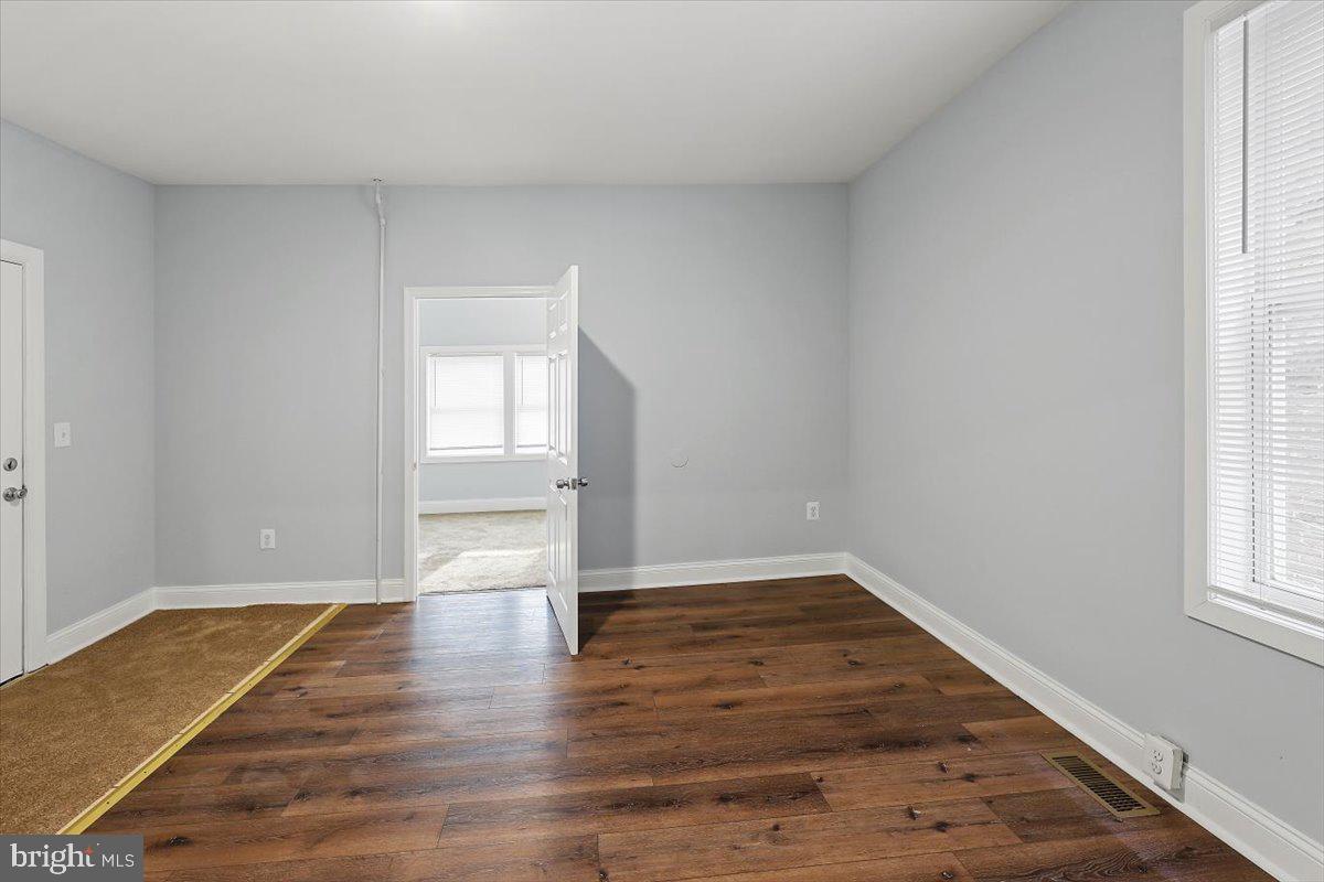 PARK HEIGHTS - Residential Lease