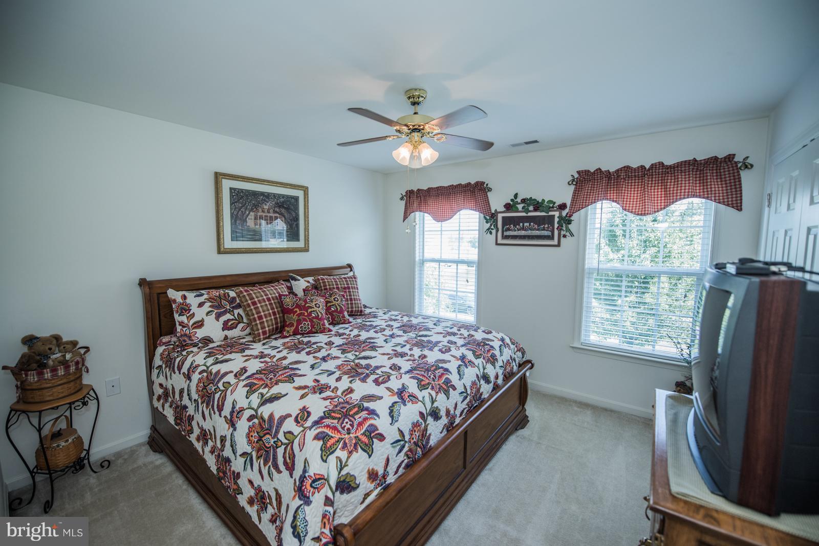 WILLOW RIDGE - Residential