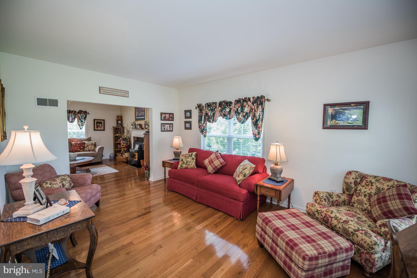 WILLOW RIDGE - Residential