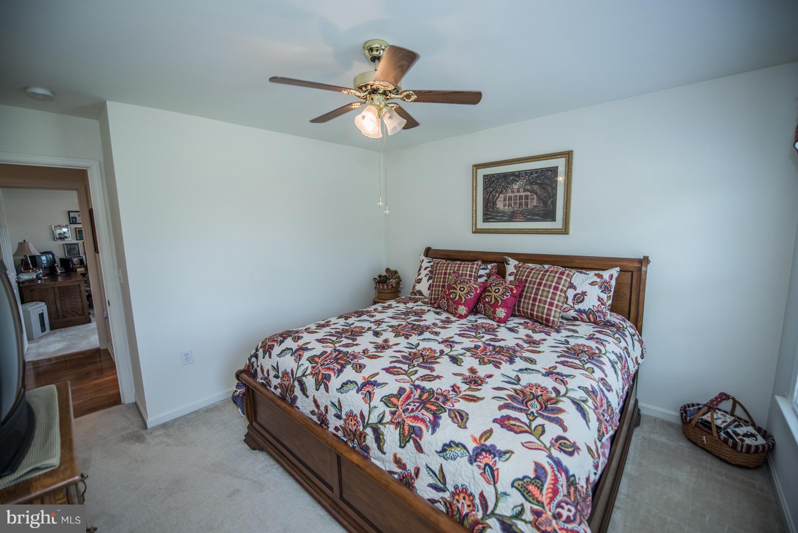 WILLOW RIDGE - Residential