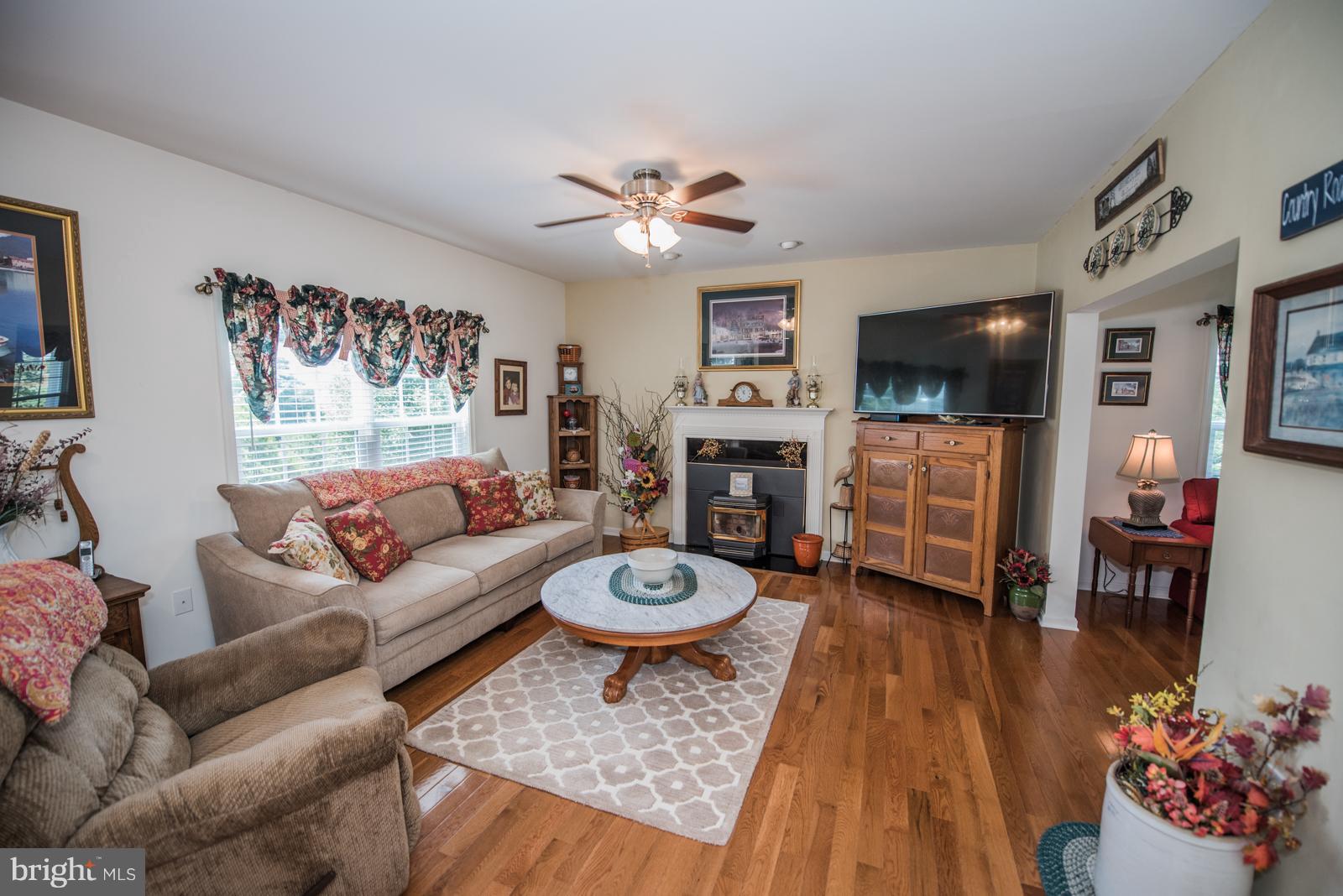 WILLOW RIDGE - Residential