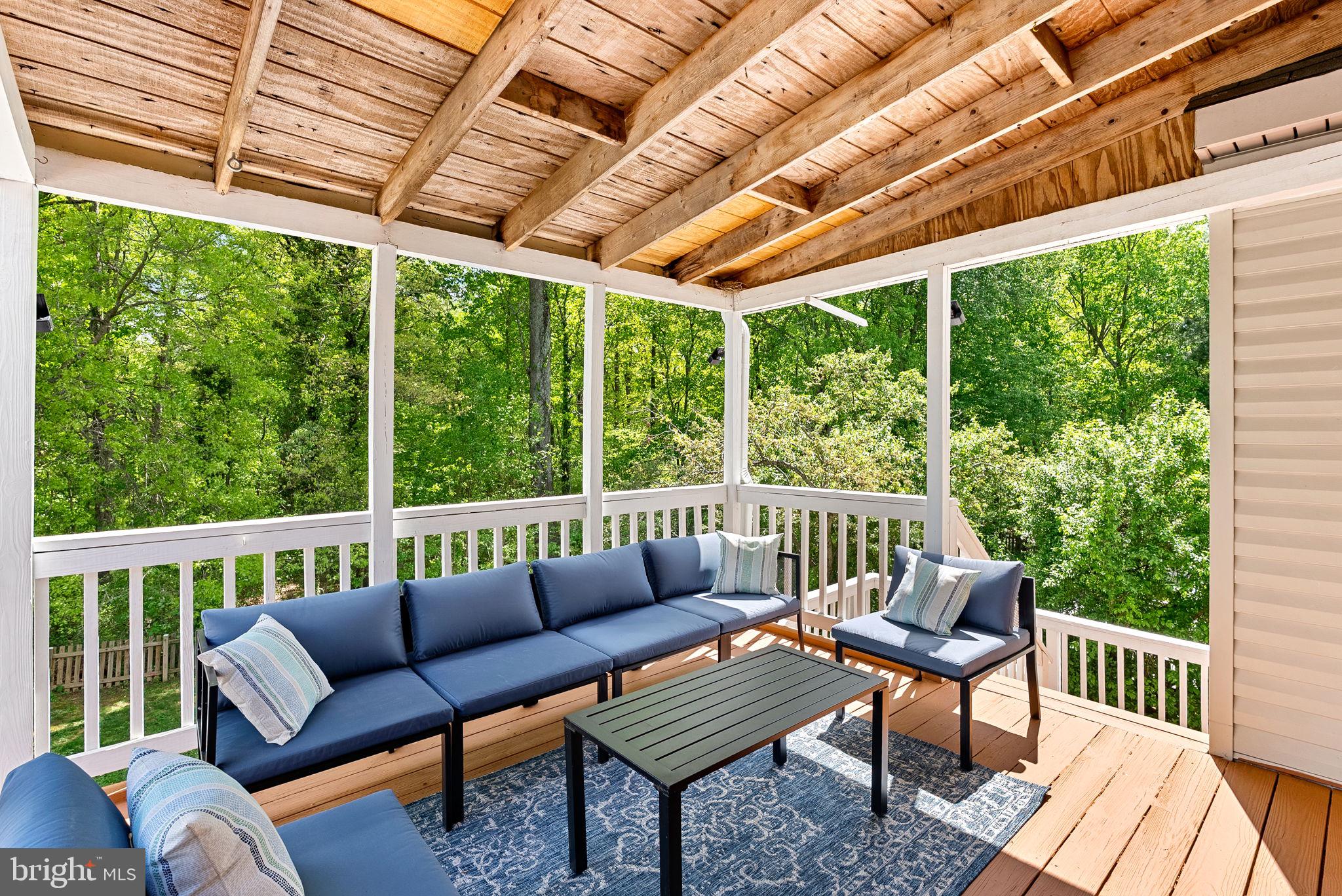 COUNTRYSIDE - Residential