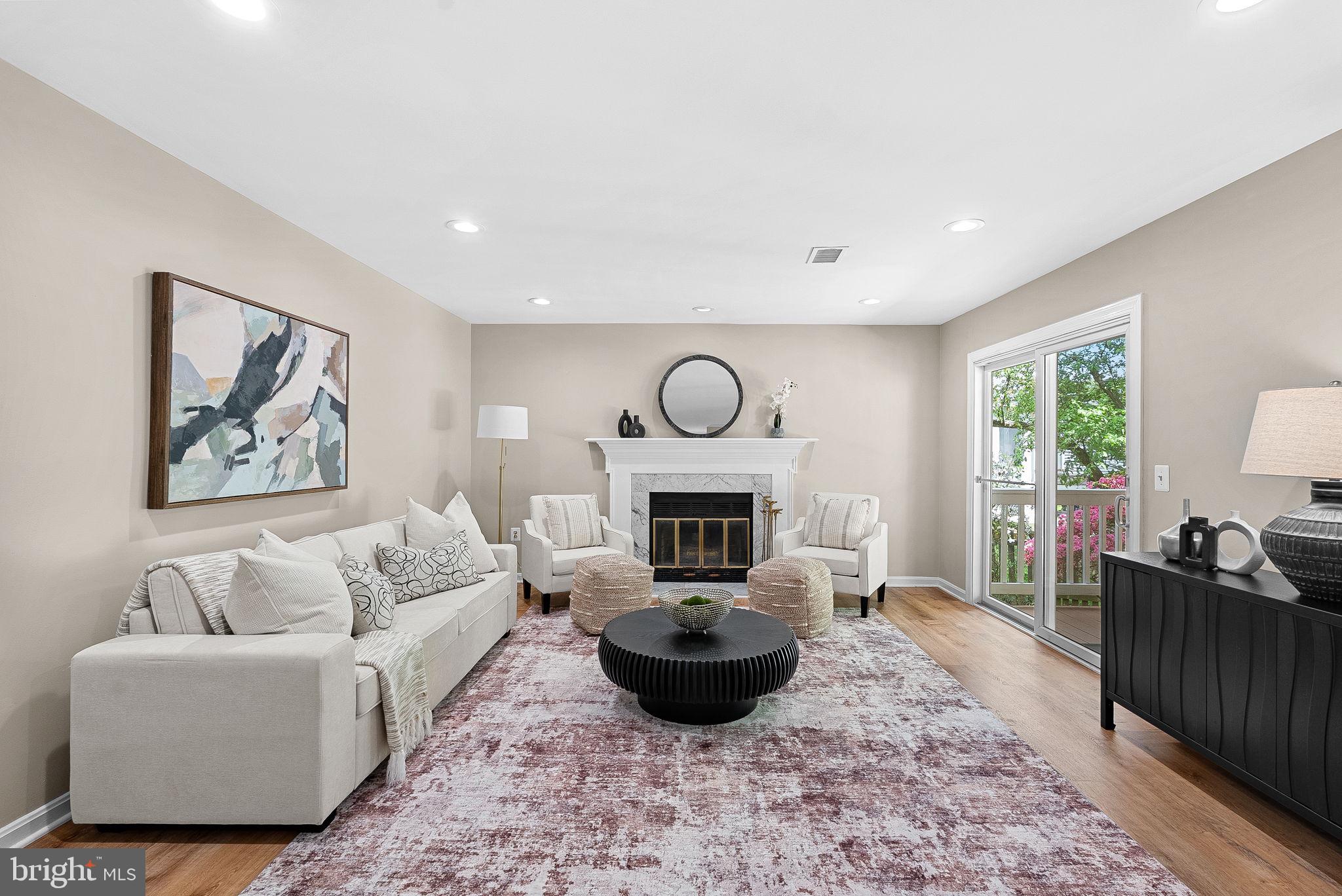 COUNTRYSIDE - Residential