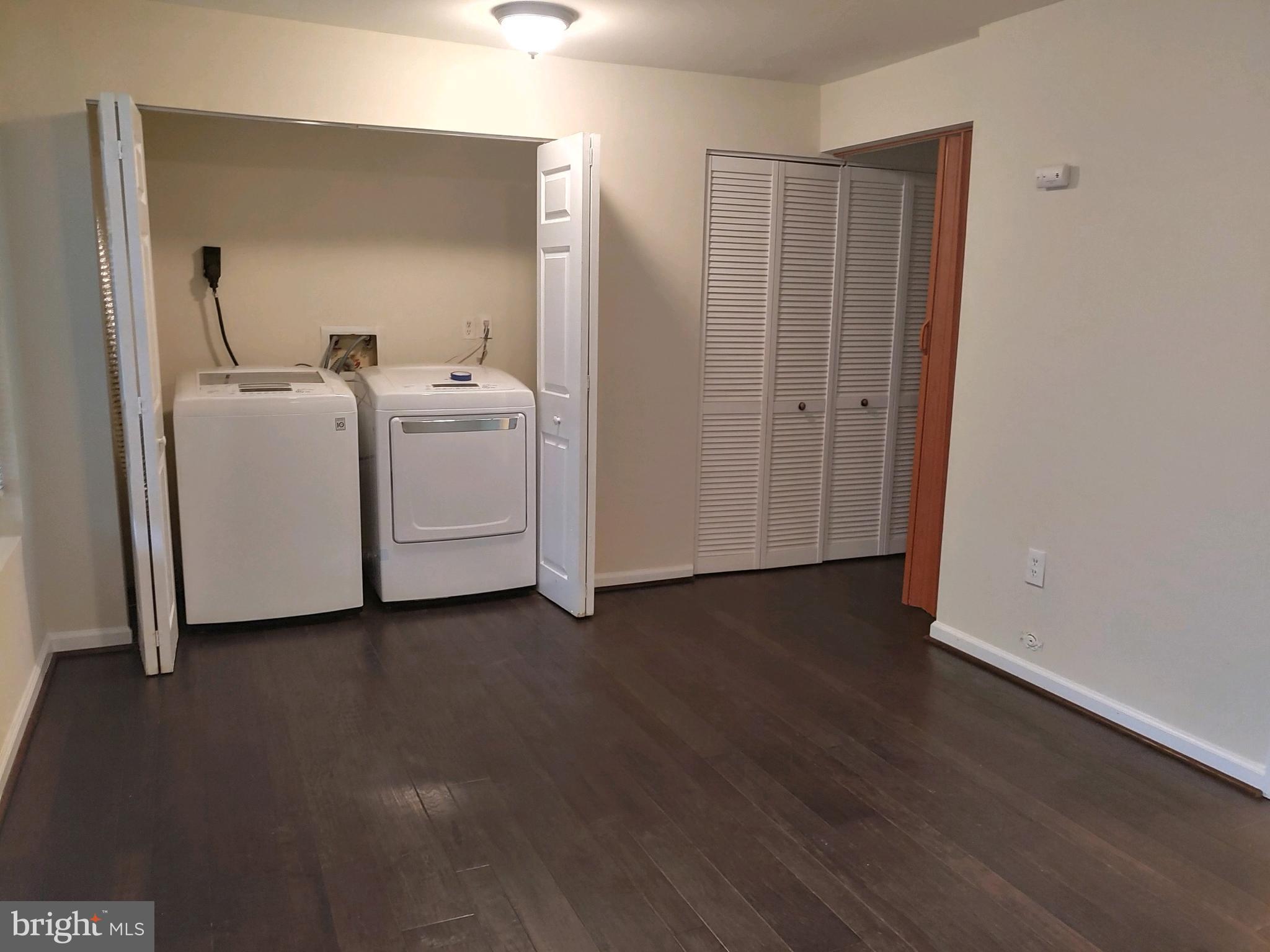 LONDON TOWN WEST - Residential Lease