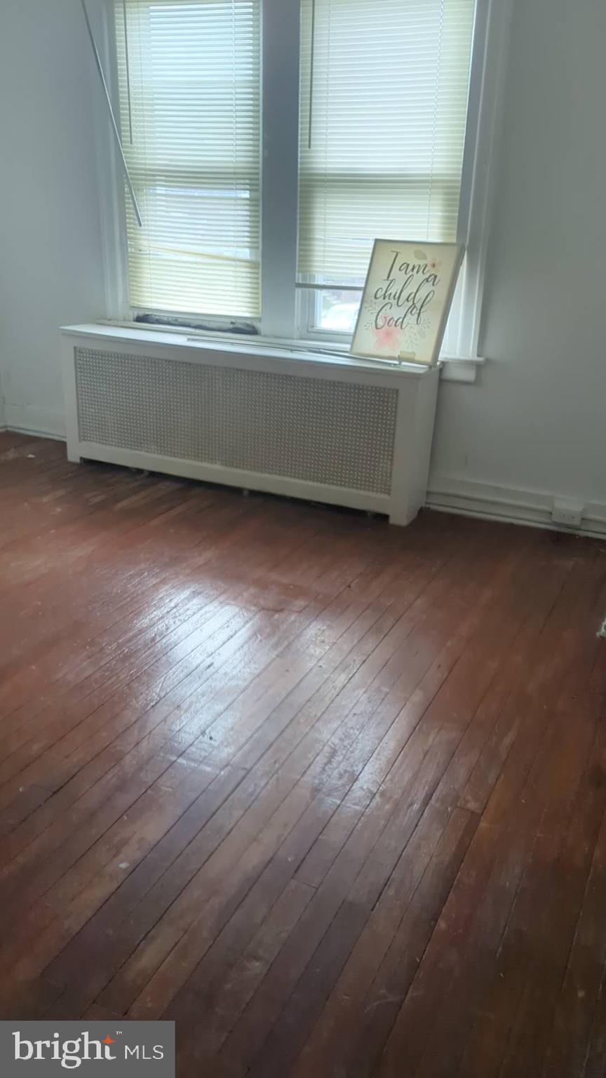 PHILADELPHIA (NORTHEAST) - Residential